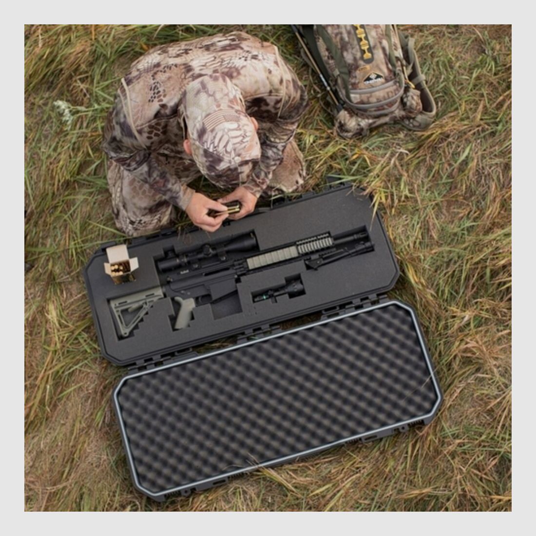 Plano Langwaffenkoffer Allweather 2-Serie für 1 zerlegbare Langwaffe mit Zieloptik