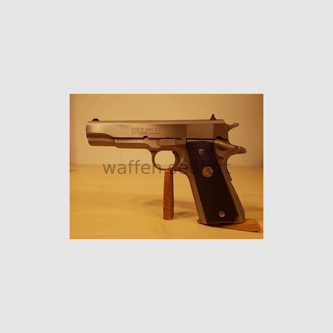 Colt Government MKIV Series 80 Stainless Pistole