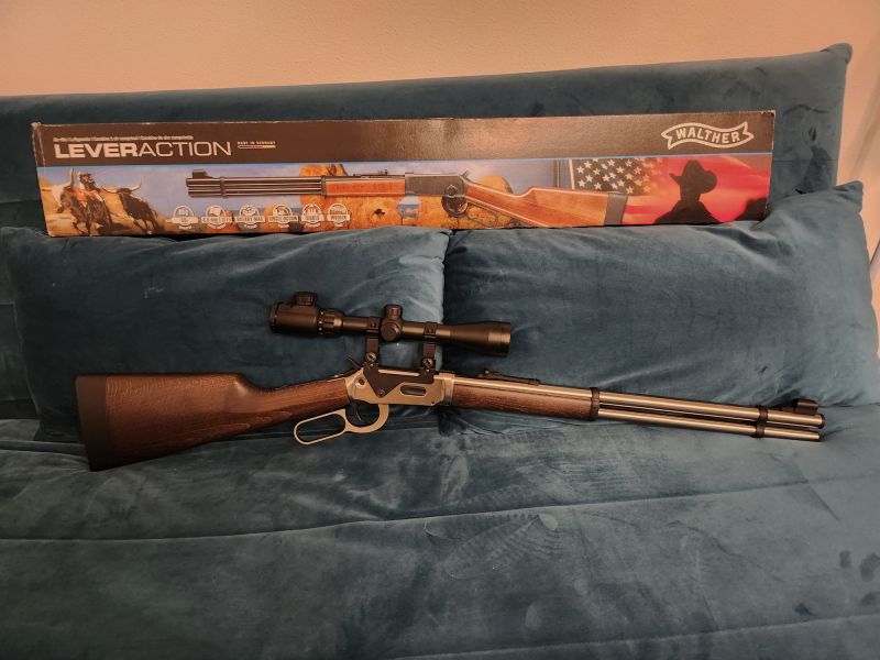 Walther Lever Action CO2 Gewehr 4,5 Diabolos - Steel Finish