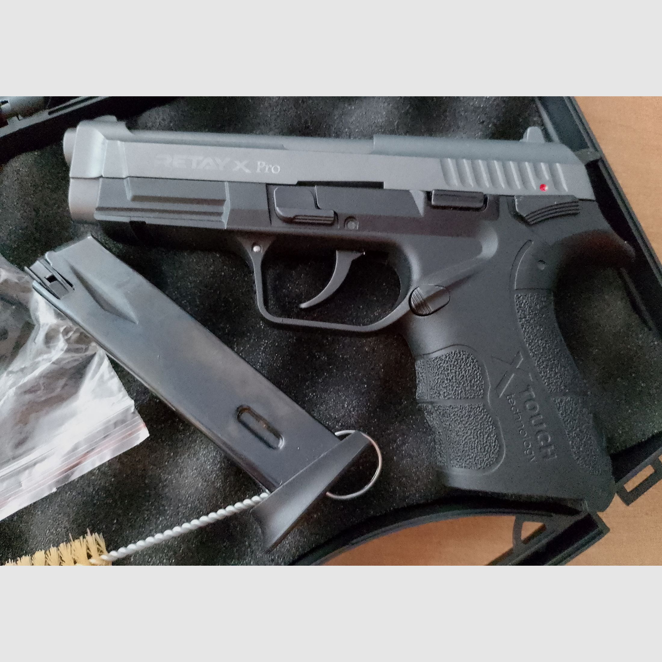 Retay X Pro Bicolor-Finish  im Kal. 9 mm P.A.K. mit Verpackung!