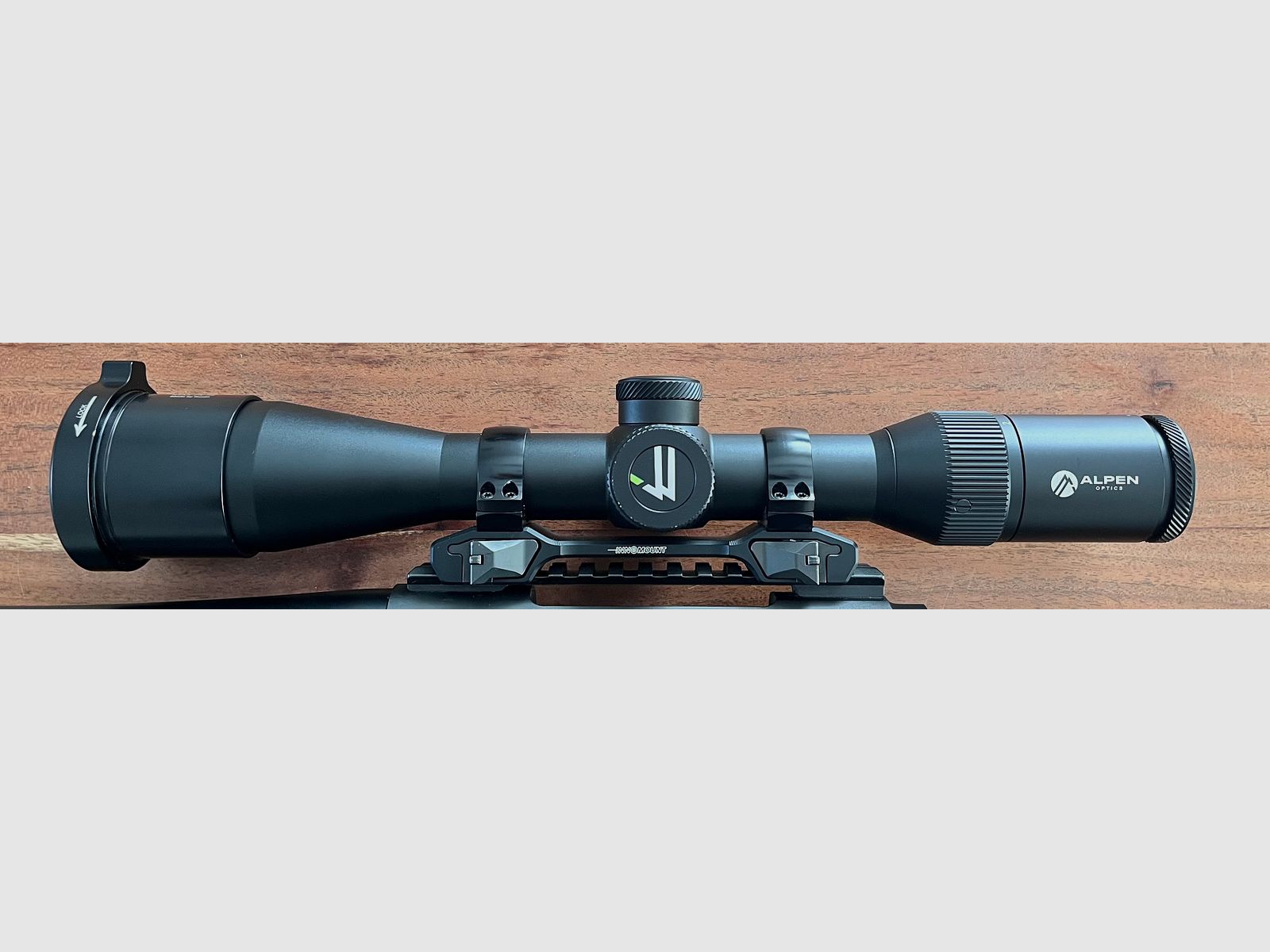 Zielfernrohr Alpen Optics 2-12x44 Smart Dot Parallenausgleich