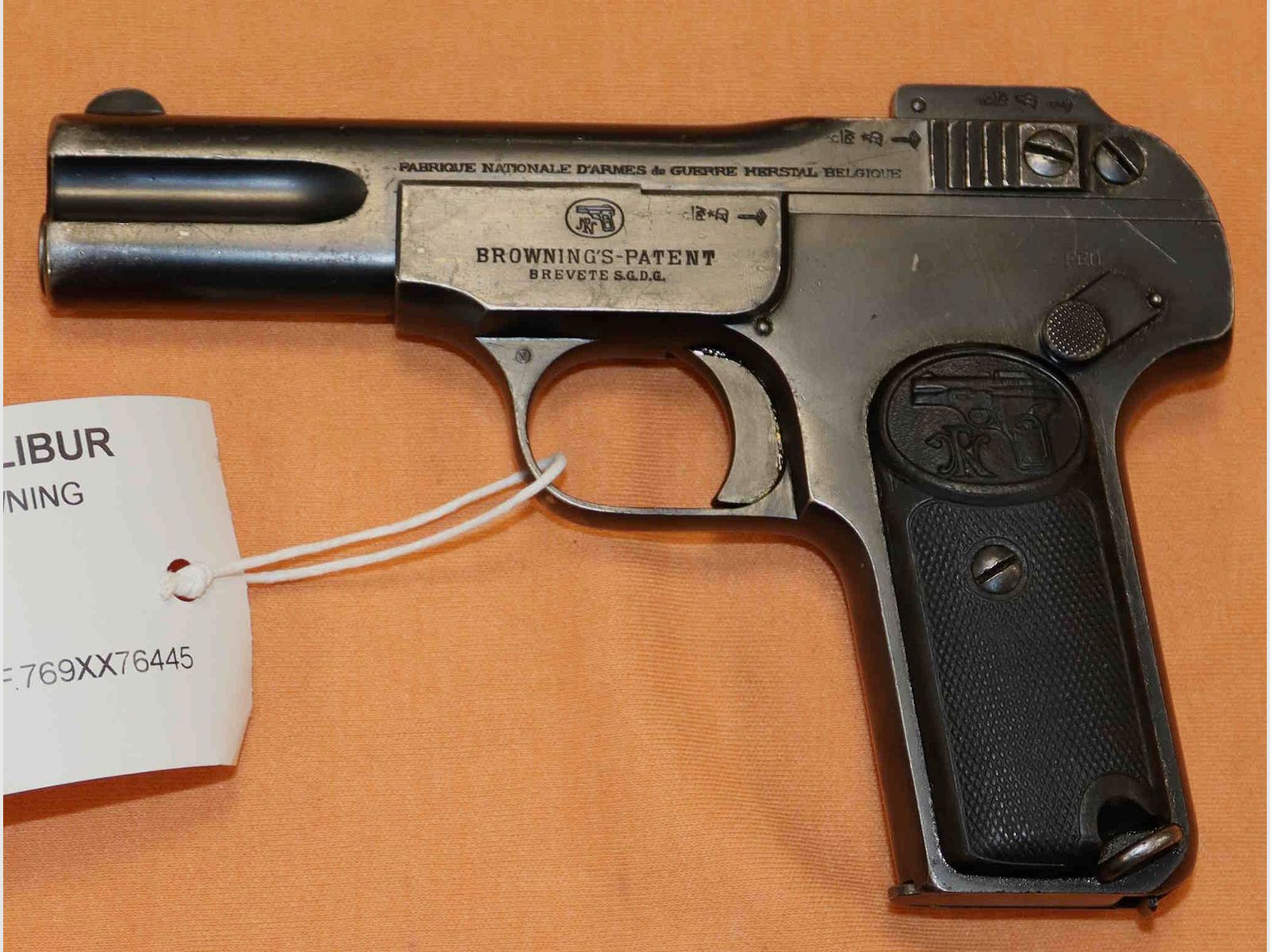 Pistole FN Browning Modell 1900 Kaliber 7.65, Bild 1 von 5
