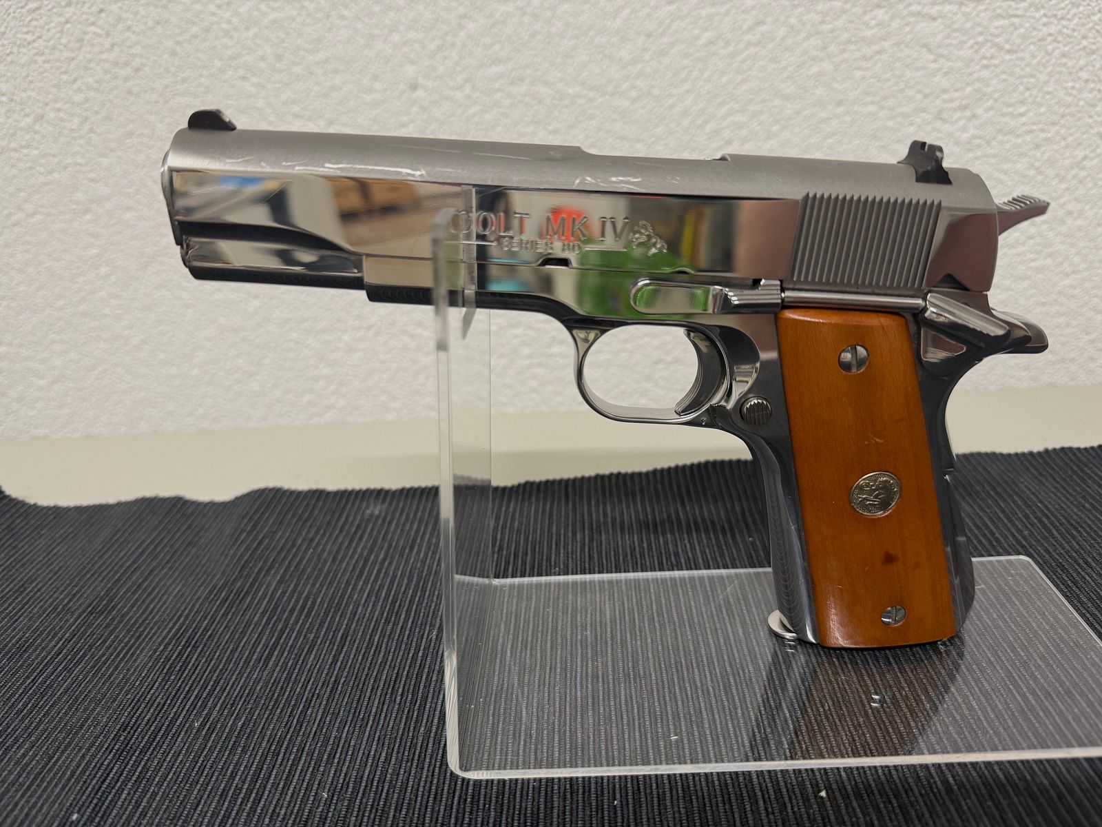 Colt MK IV Series 80 1911 Government in Chrom Kaliber .45Auto  ACP sehr selten!