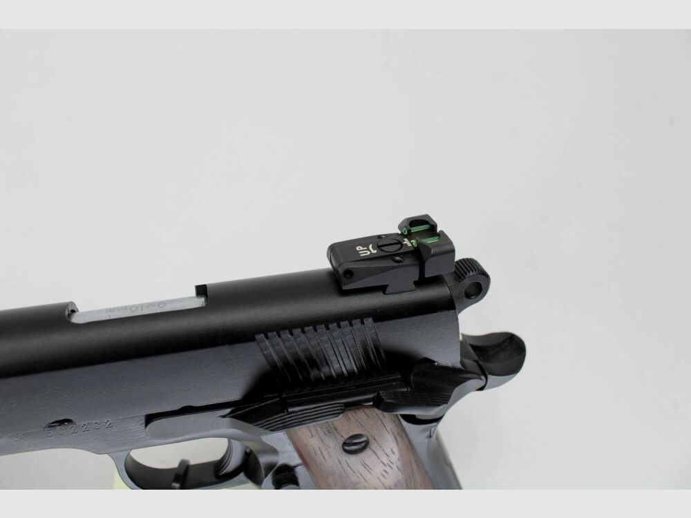 Pistole Norinco NP 28 mit LPA Visier 9mmLuger