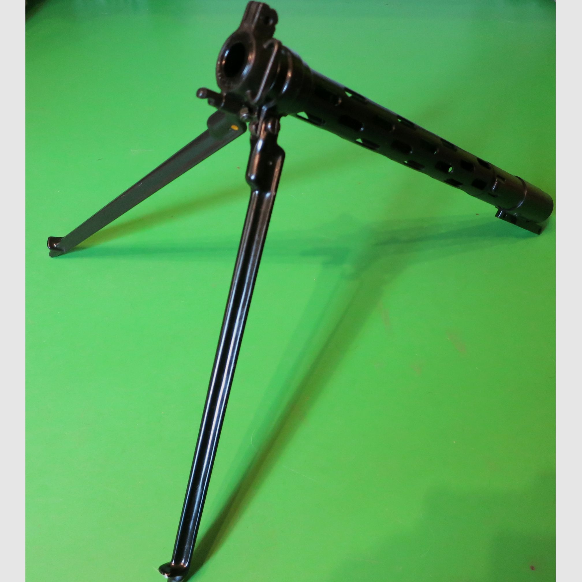 Stgw 57, barrel jacket and bipod, original -