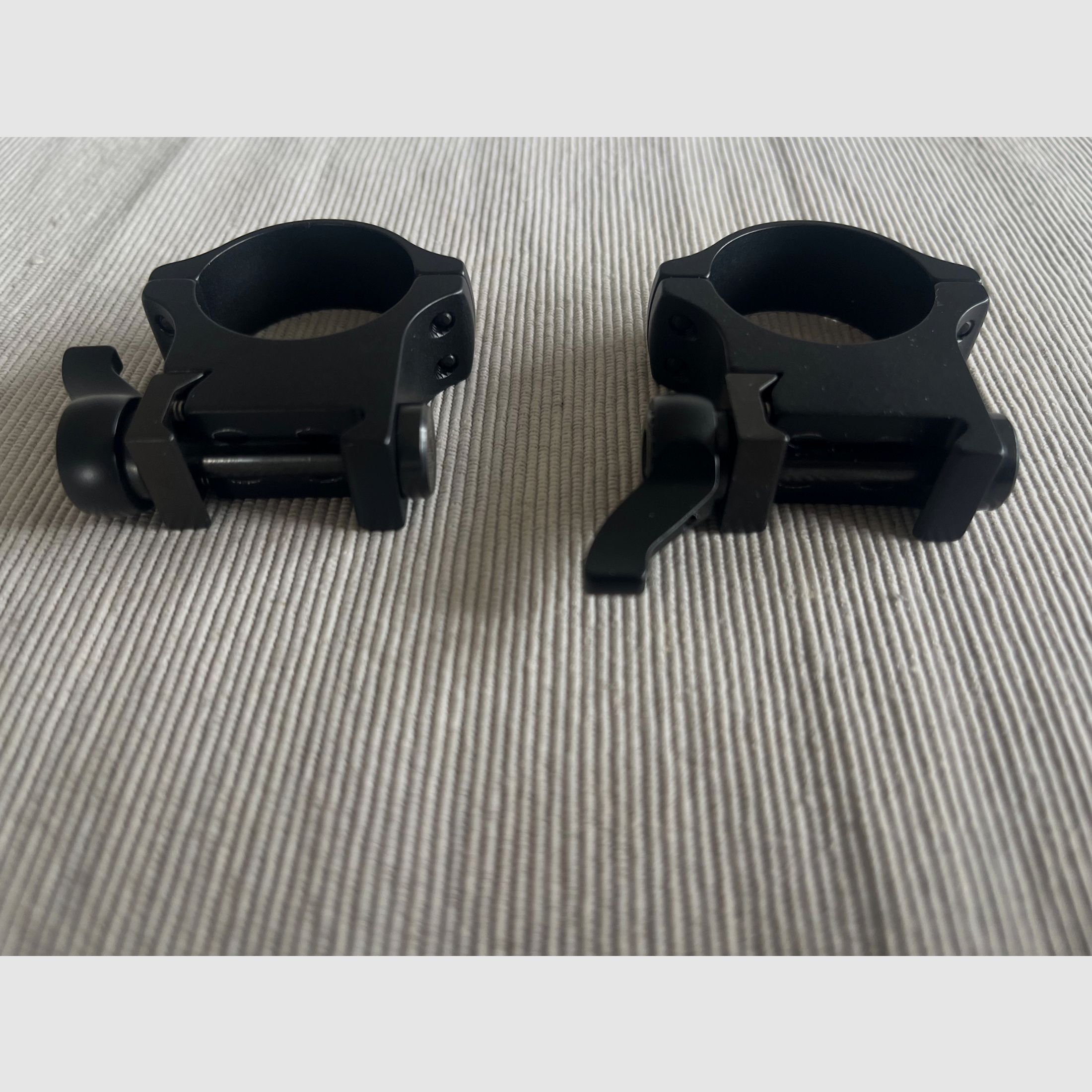 Attacco Recknagel PSG a sgancio rapido, 30 mm, con leva Polyform – mai usato, immagine 1 di 3