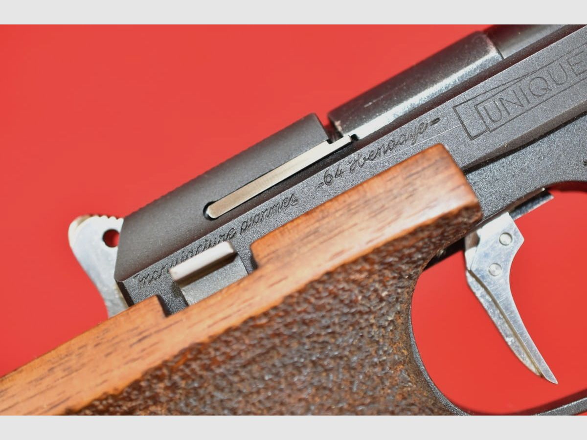 #6872 DES-69-pistool, kal. .22lr, afbeelding 18 van 18