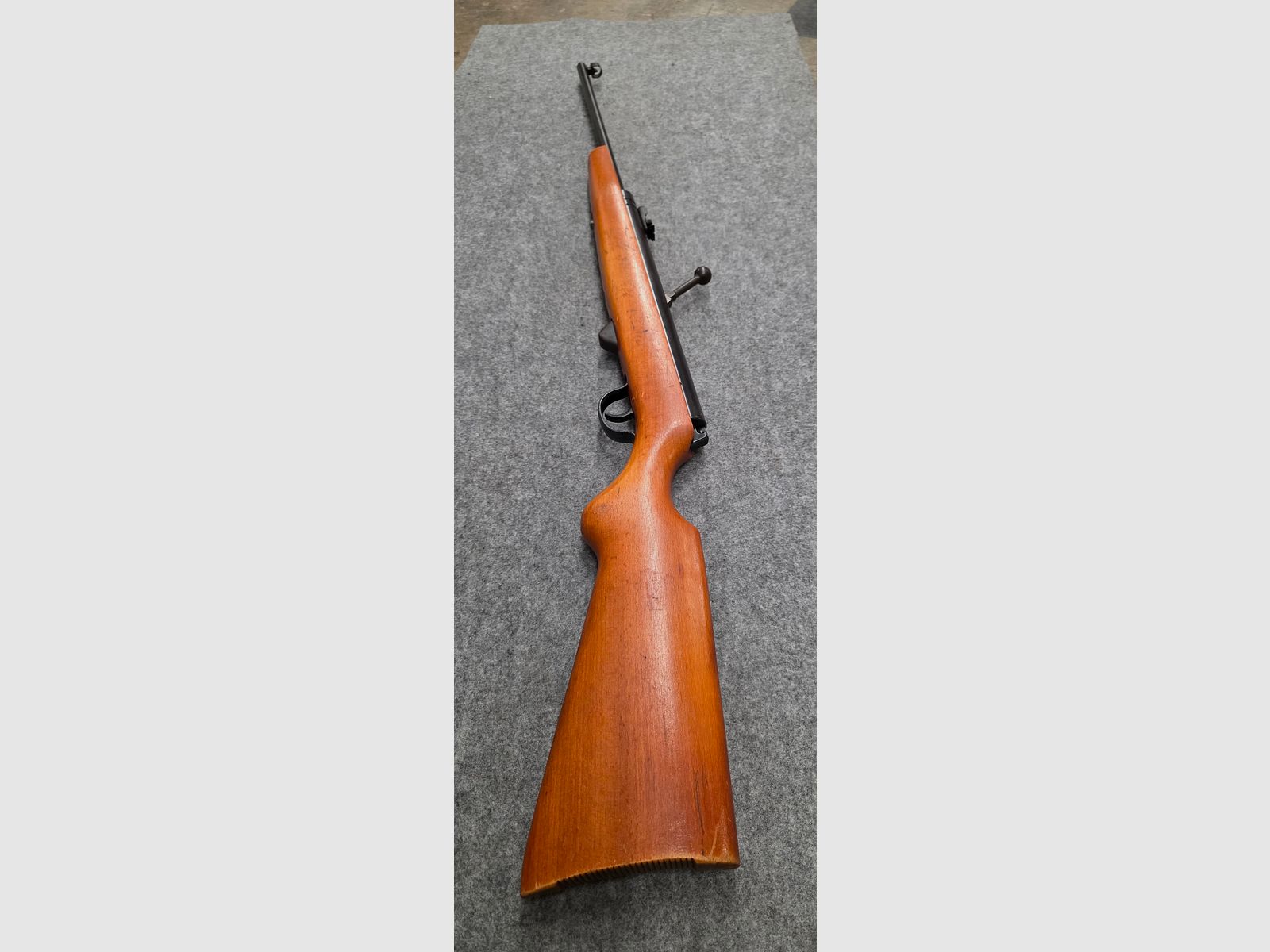 Haenel 310 mit Standardabzug Durchlader Repetierer Kirmes 4.4mm Luftgewehr