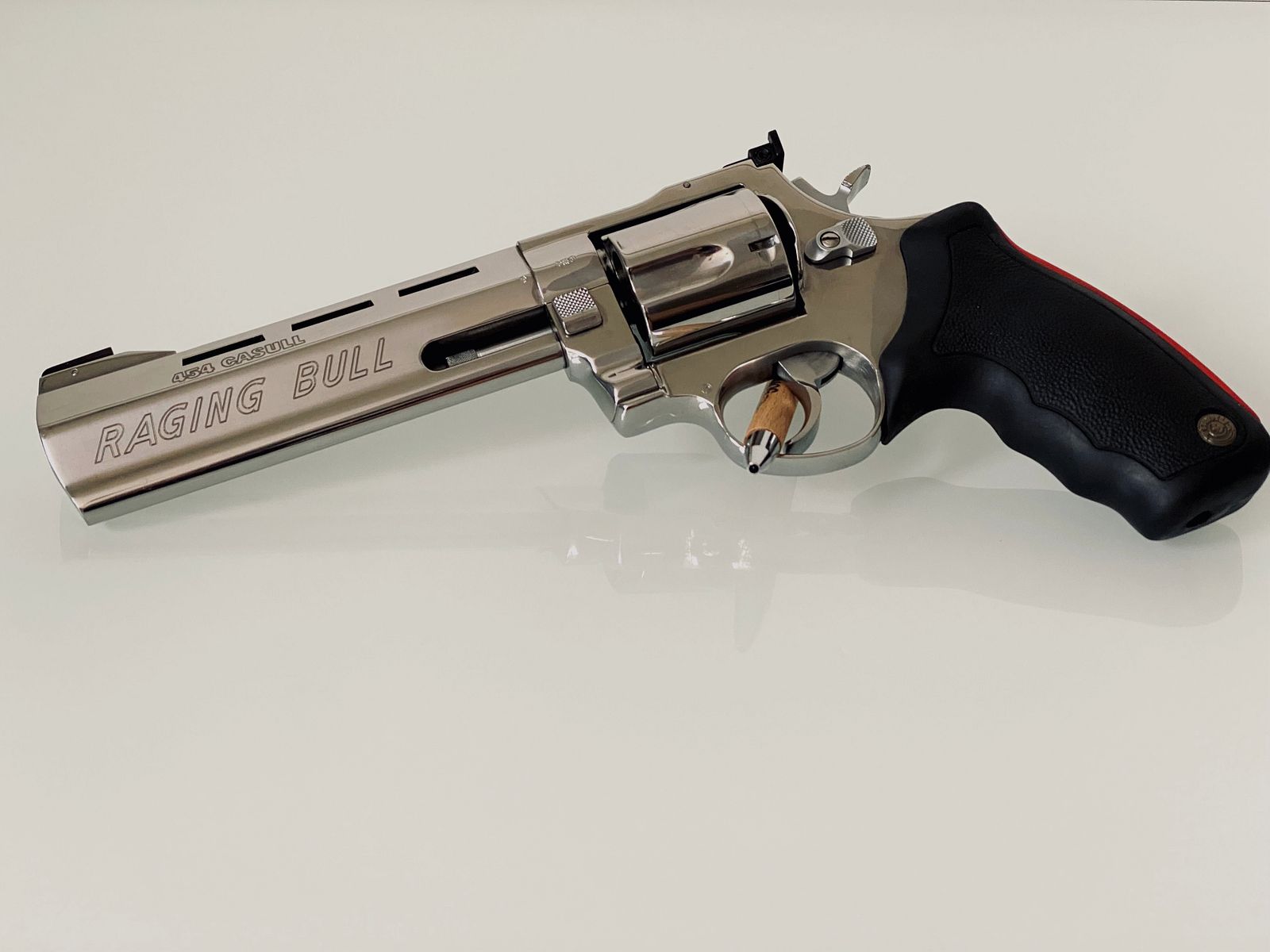 Taurus Raging Bull .454 Casull 6 1/2 Zolll