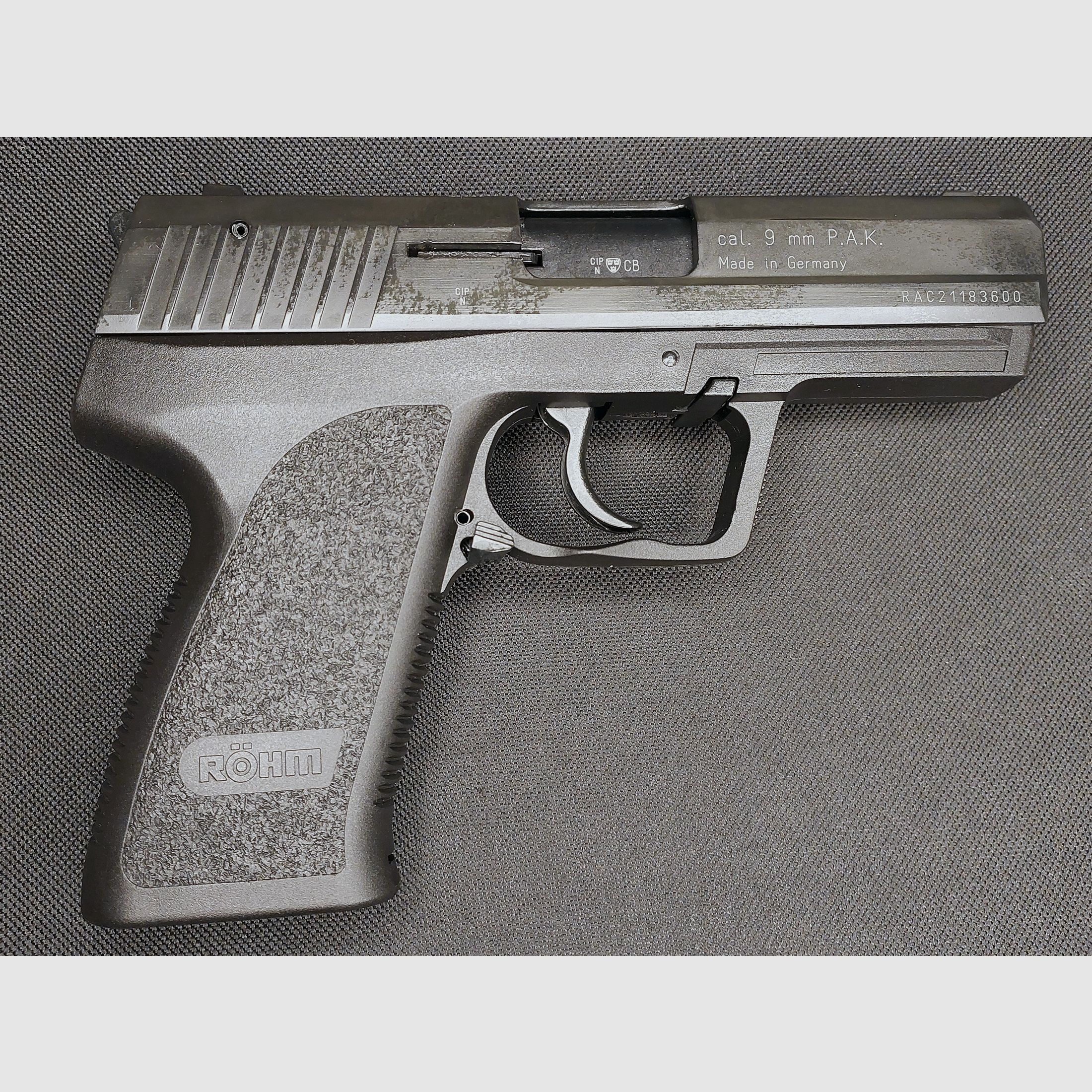 Röhm RG96 Schreckschuss Pistole brüniert (PTB 699) RG 96 