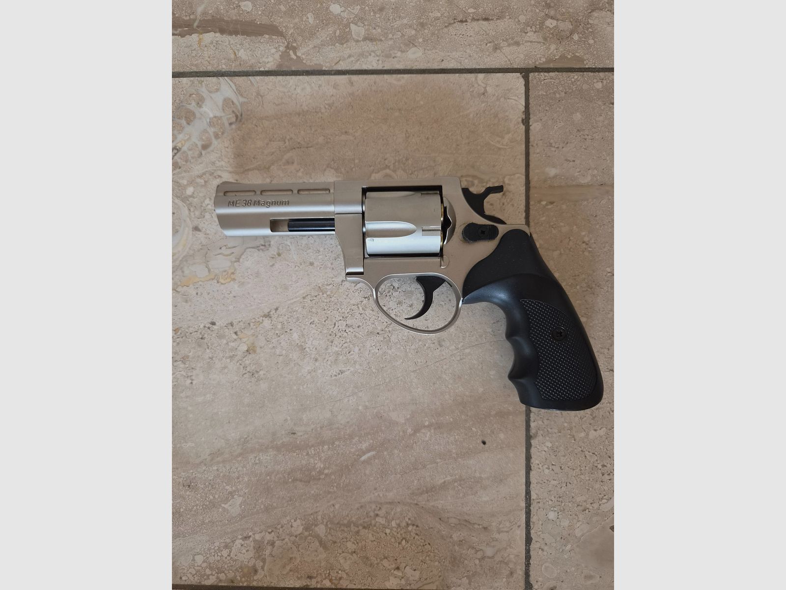 Revolver 9mm gas - Schreckschuss