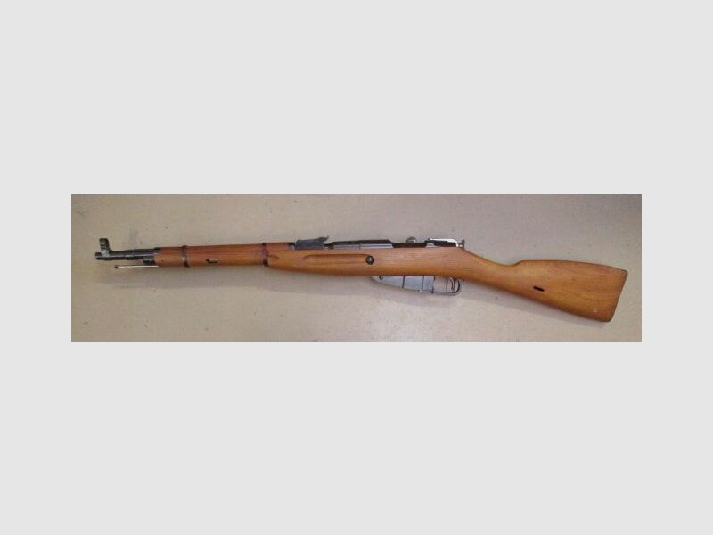 Herhalingsgeweer Karabijn M44 Pools Mosin Nagant Radom 11 in de cirkel M44