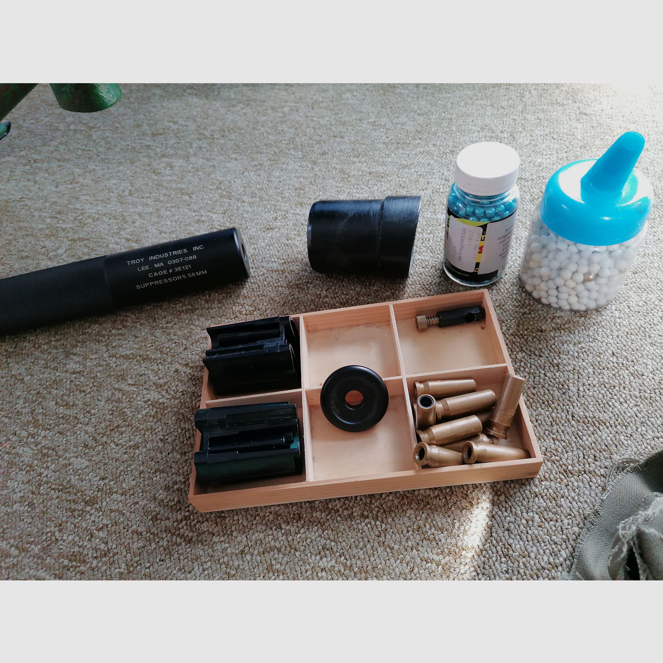 Umarex Super X-9 avec éjection de douille 6mm BB