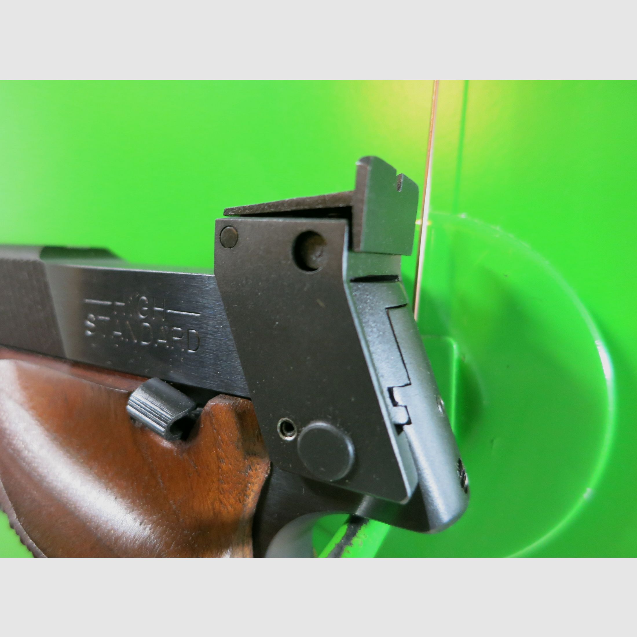 High Standard Supermatic Military Mod. 106 Pistole .22lr -Sammlerwaffe-     #5-