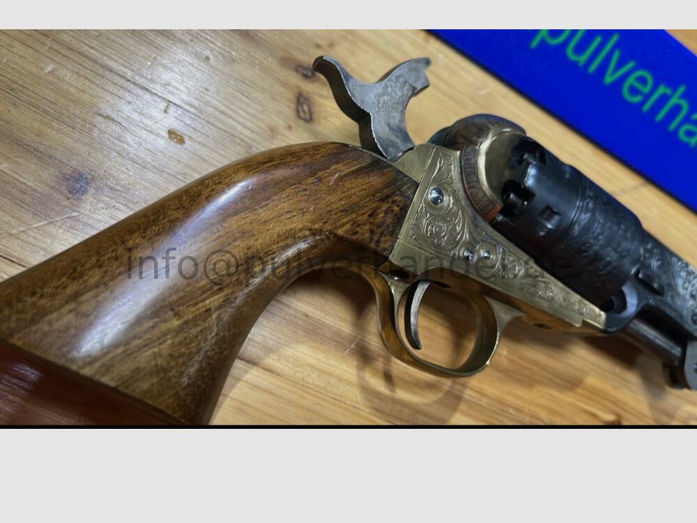 Modell Navy .44(BlackPowder) Hersteller Italy