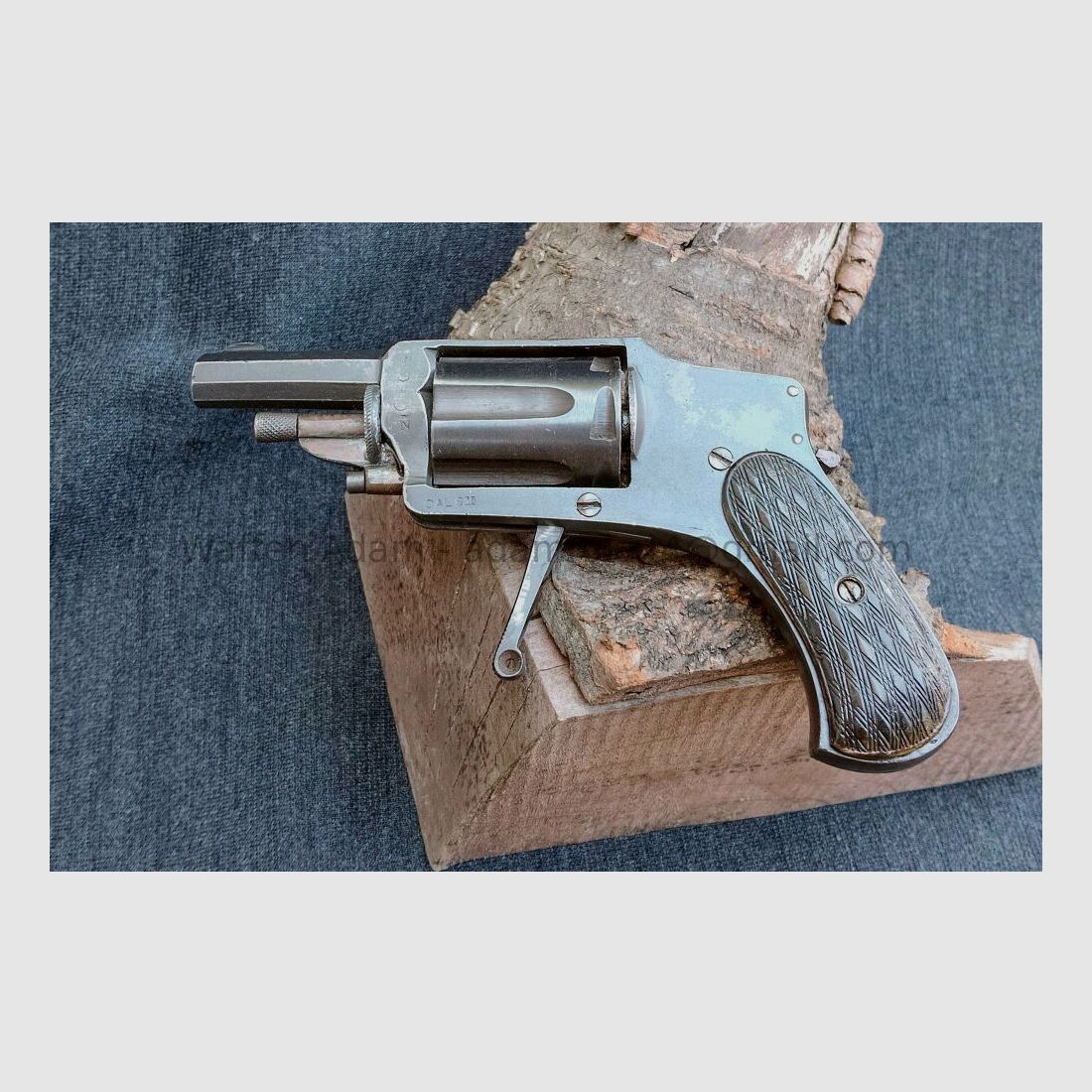 Venus Werk Hammerless - Revolver