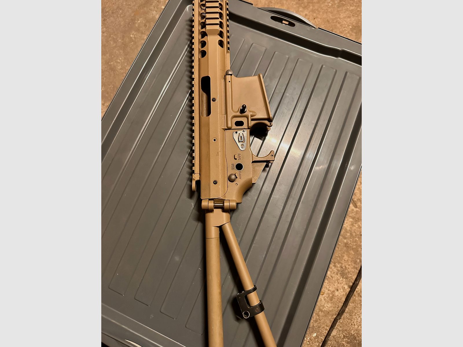 Softair GBB Gehäuse Metall beige 