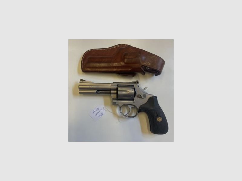 Smith + Wesson Mod. 686, Kal. .357 magn.