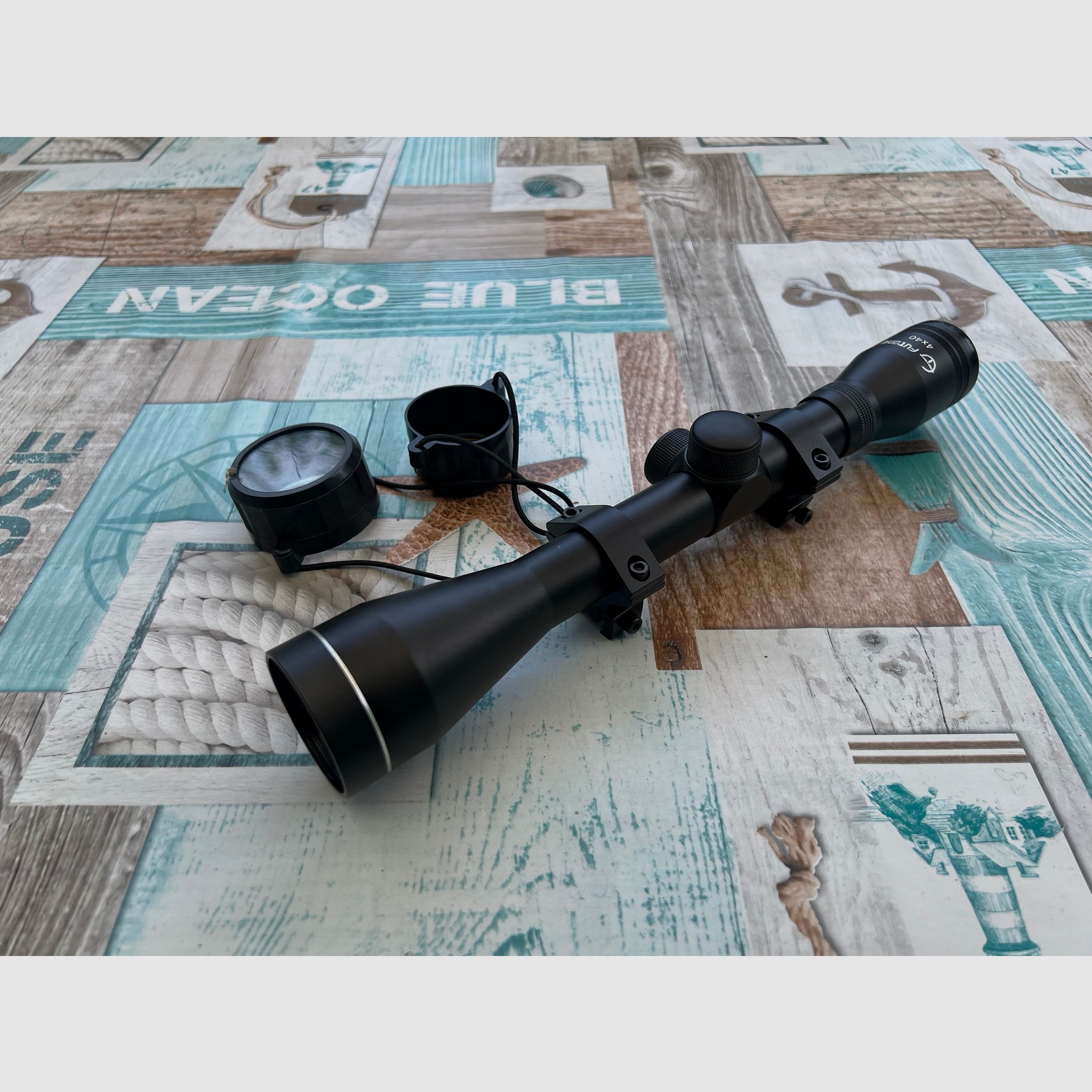 Zieloptik Futang 4 x 40 mit Mantage für 11 mm Prismenschine