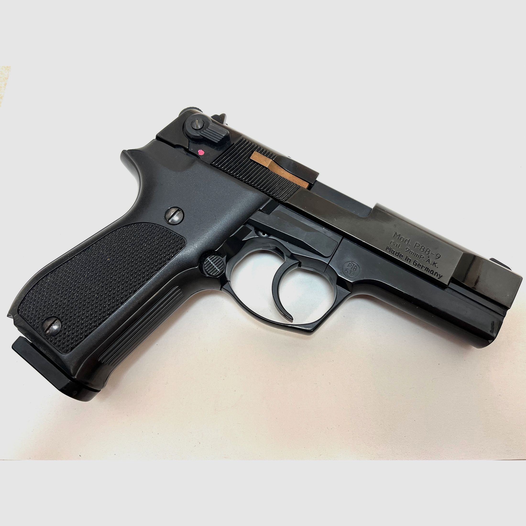 ••• Walther P88 Compact Griffschalen - Kunststoff - original •••