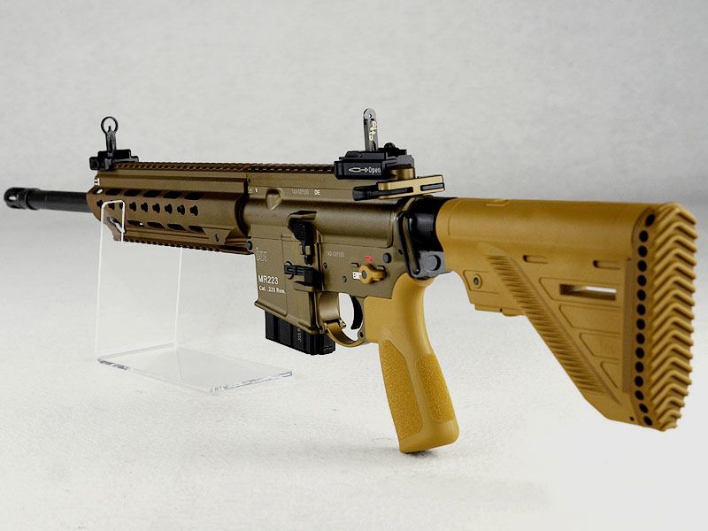Heckler & Koch MR223 A3 Slimline 16,5", RAL8000 con impugnatura corta