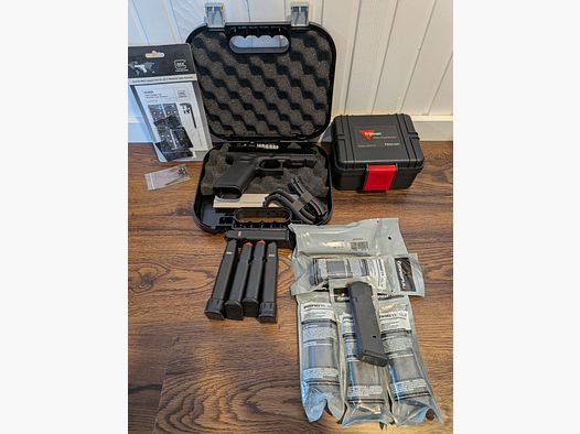 Glock 17 MOS Gen5 9x19 Trijicon RMR Aimpoint 11 magazine