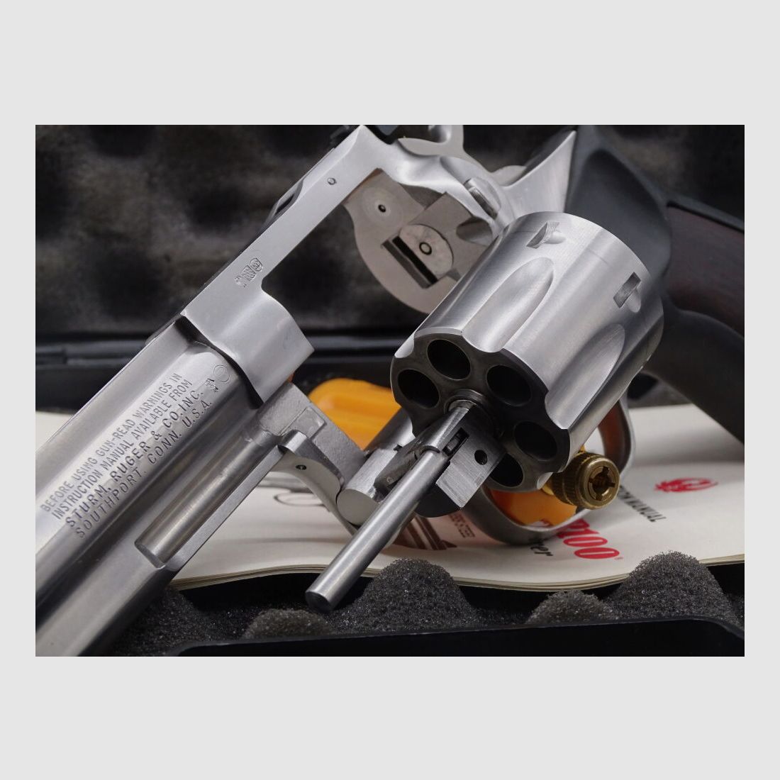 Ruger GP 100 4" kaliber .357 Magnum GP 100