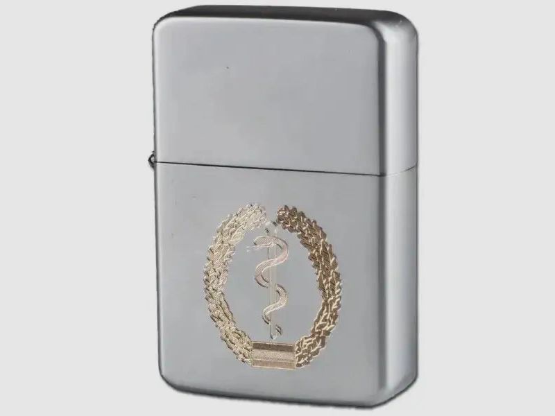 Z-Plus Z-Plus Feuerzeug Gas mit Gravur Sanitäter