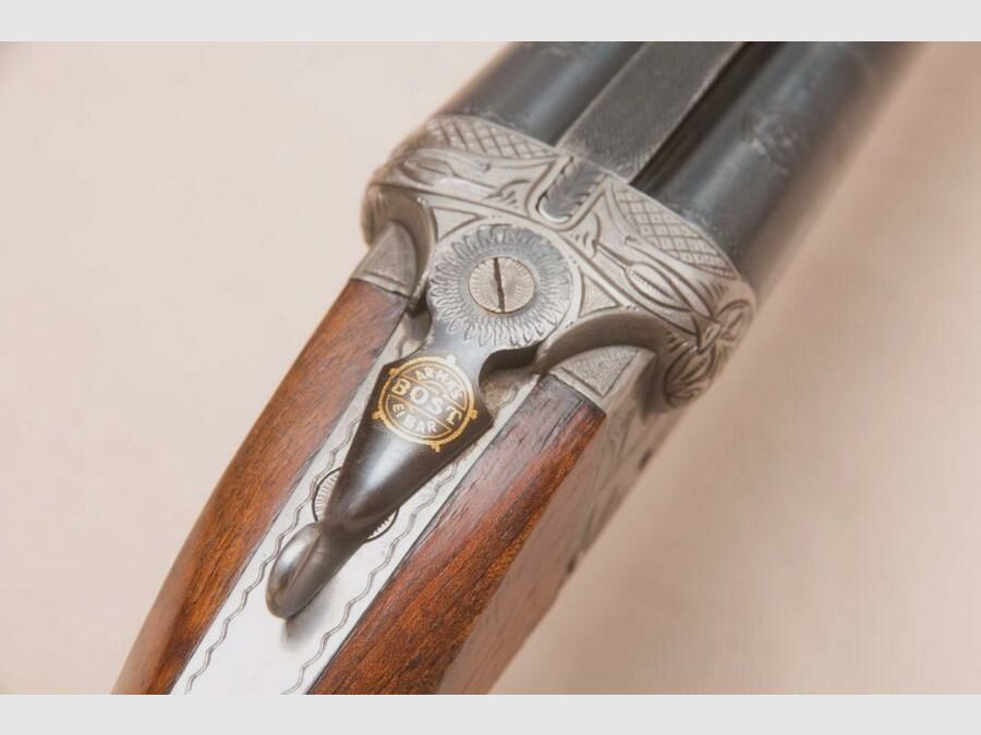 Cross flute double-barrel shotgun