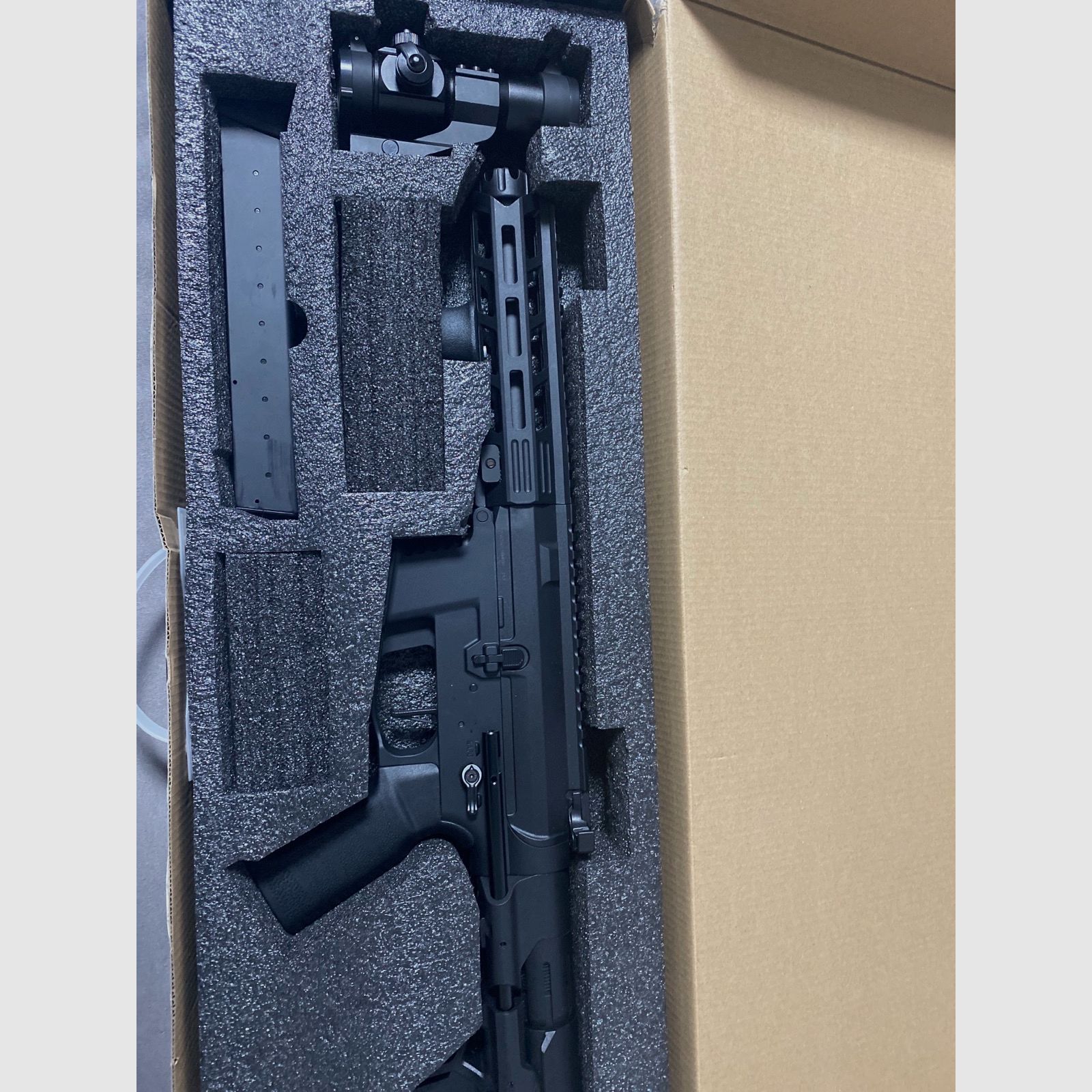 Well SMG 0.5J ab 14 Jahre komplett neu 