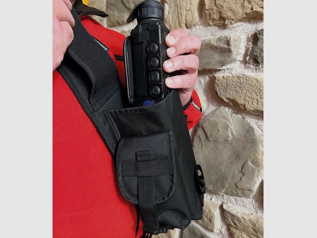 Dualoptik Brusttasche