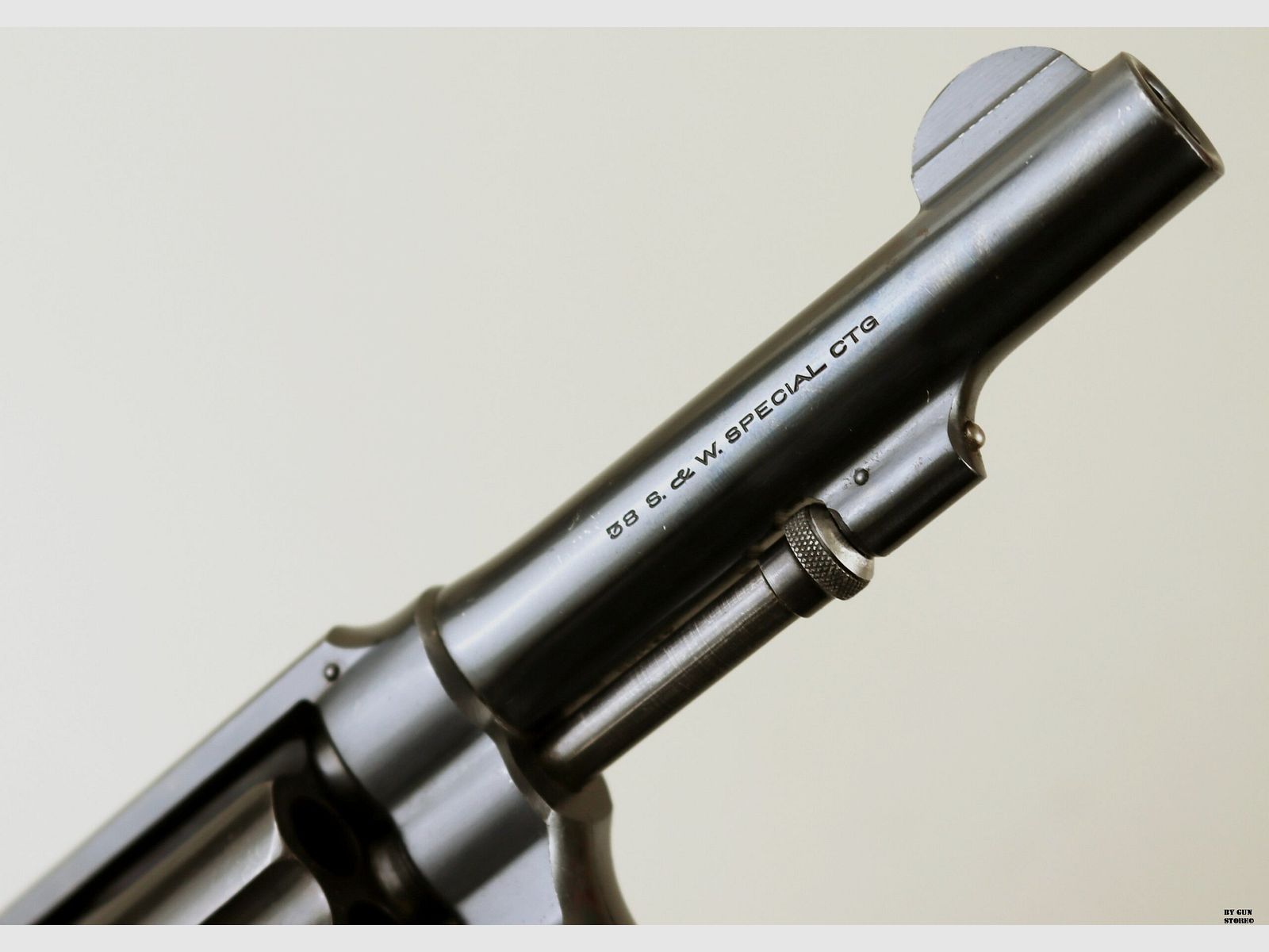 Rewolwer Smith & Wesson Military & Police model 1905 4 zmiana kal. 38 nr seryjny 431100, zdjęcie 8 z 10