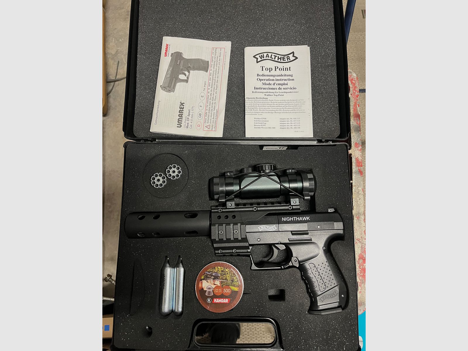 Walther Nighthawk Set, CO2, pistola ad aria, incl. ottica (reddot), compensatore & valigetta,