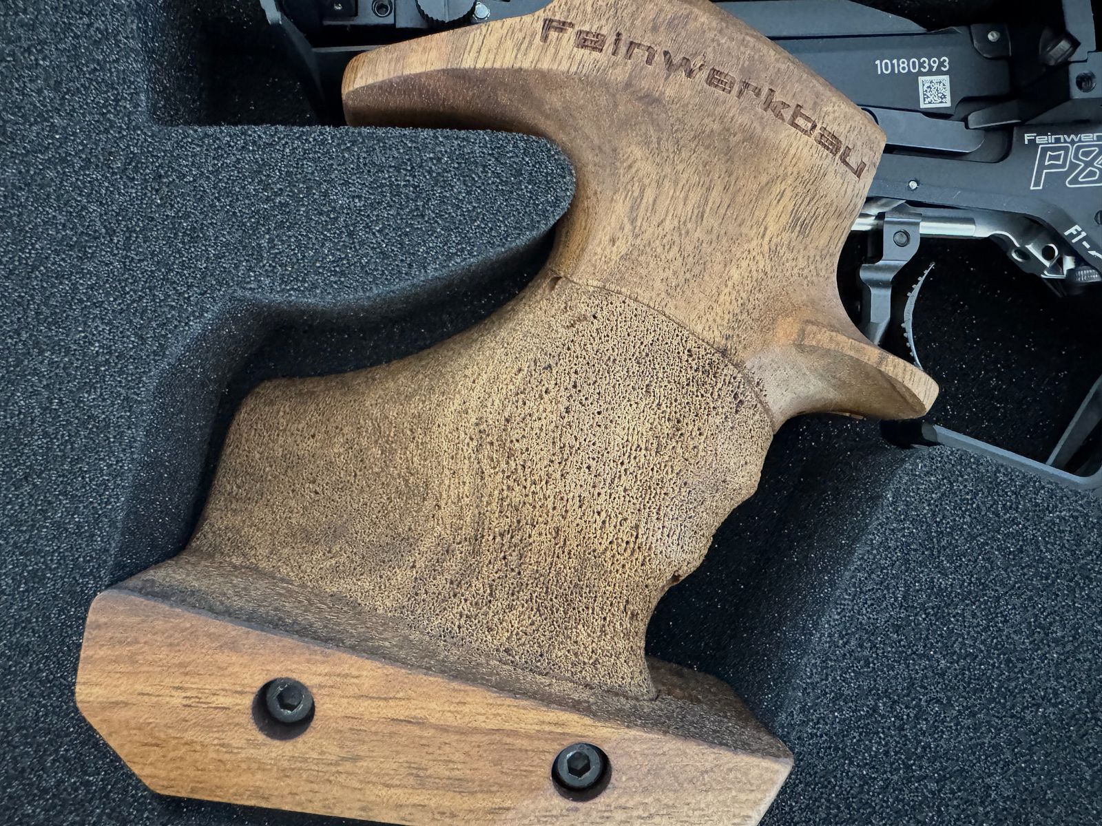 Feinwerkbau FWB P 85 air pistol (5-shot) - absolutely as new! Grip S right, 2 magazines, 2 cartridges (purchase 2025)