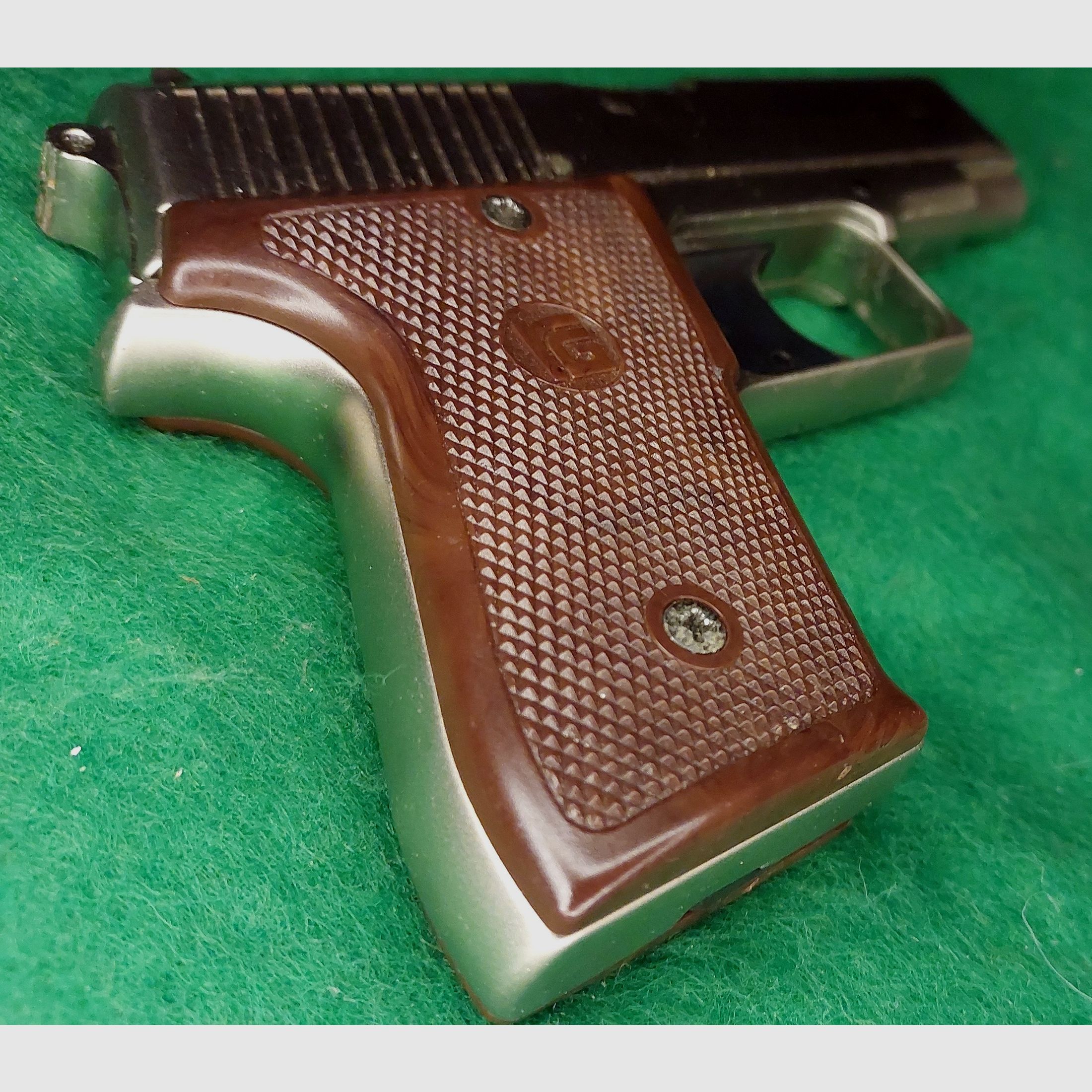 Röhm RG 300 Schreckschuss Pistole (RG300) Kal. 6mm Flobert VERNICKELT (PTB 327)