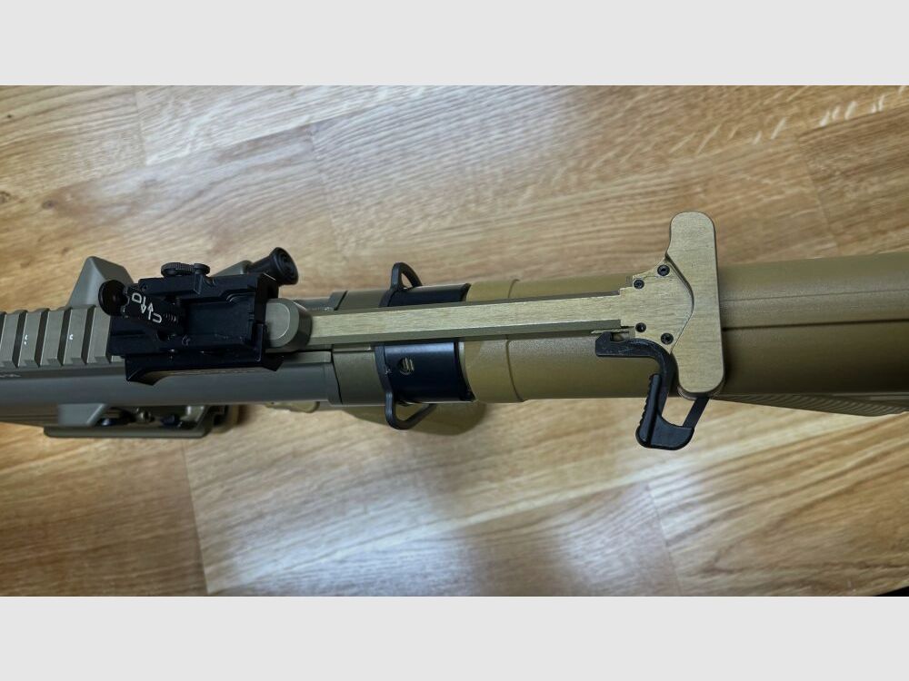 Heckler & Koch MR308 A3 13" - semi-automatic rifle .308 Win. Color sand / RAL8000 - H&K MR 308 A3 - civilian version of the H&K 417