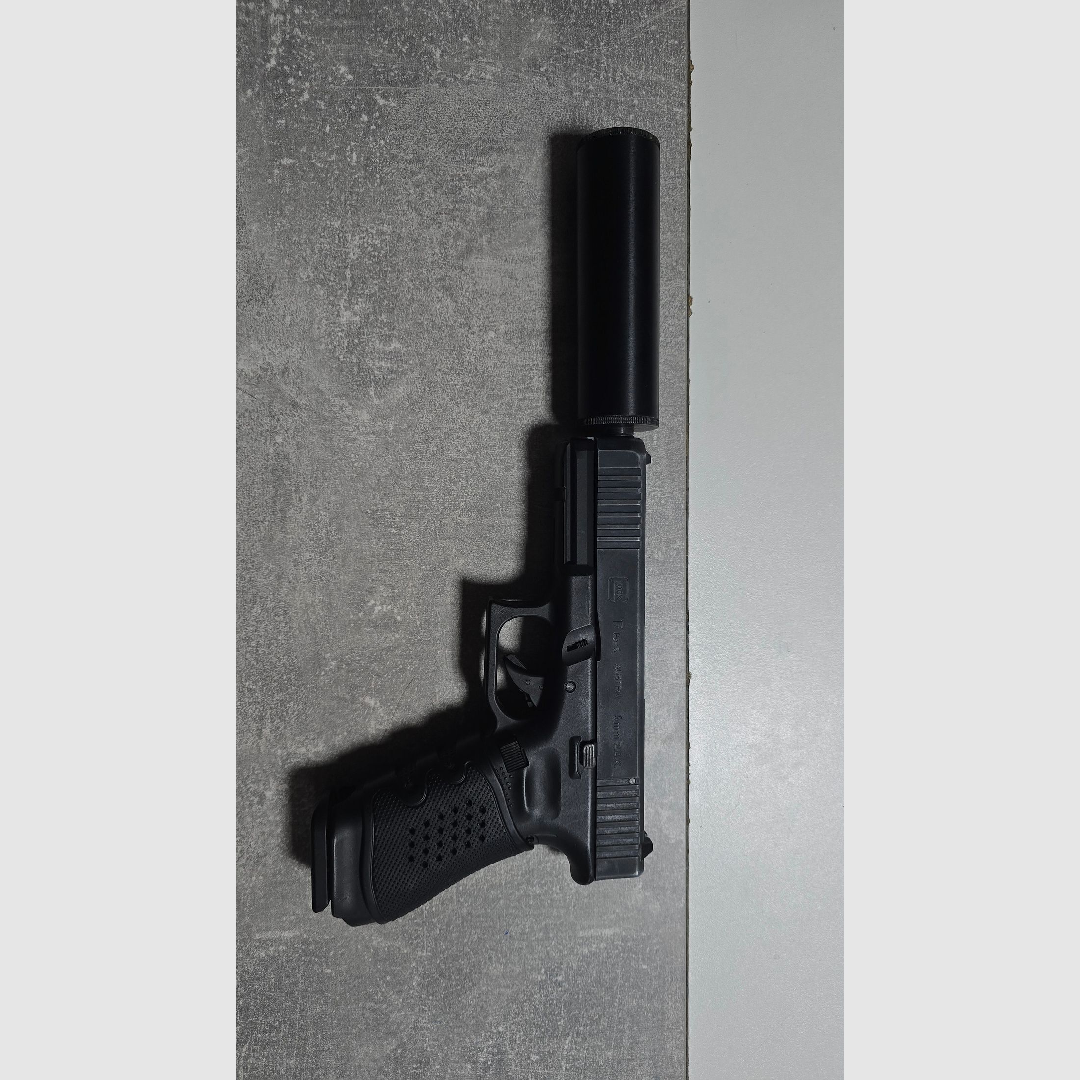Umarex Glock 17 Gen 5 9mm PAK / Schreckschuss