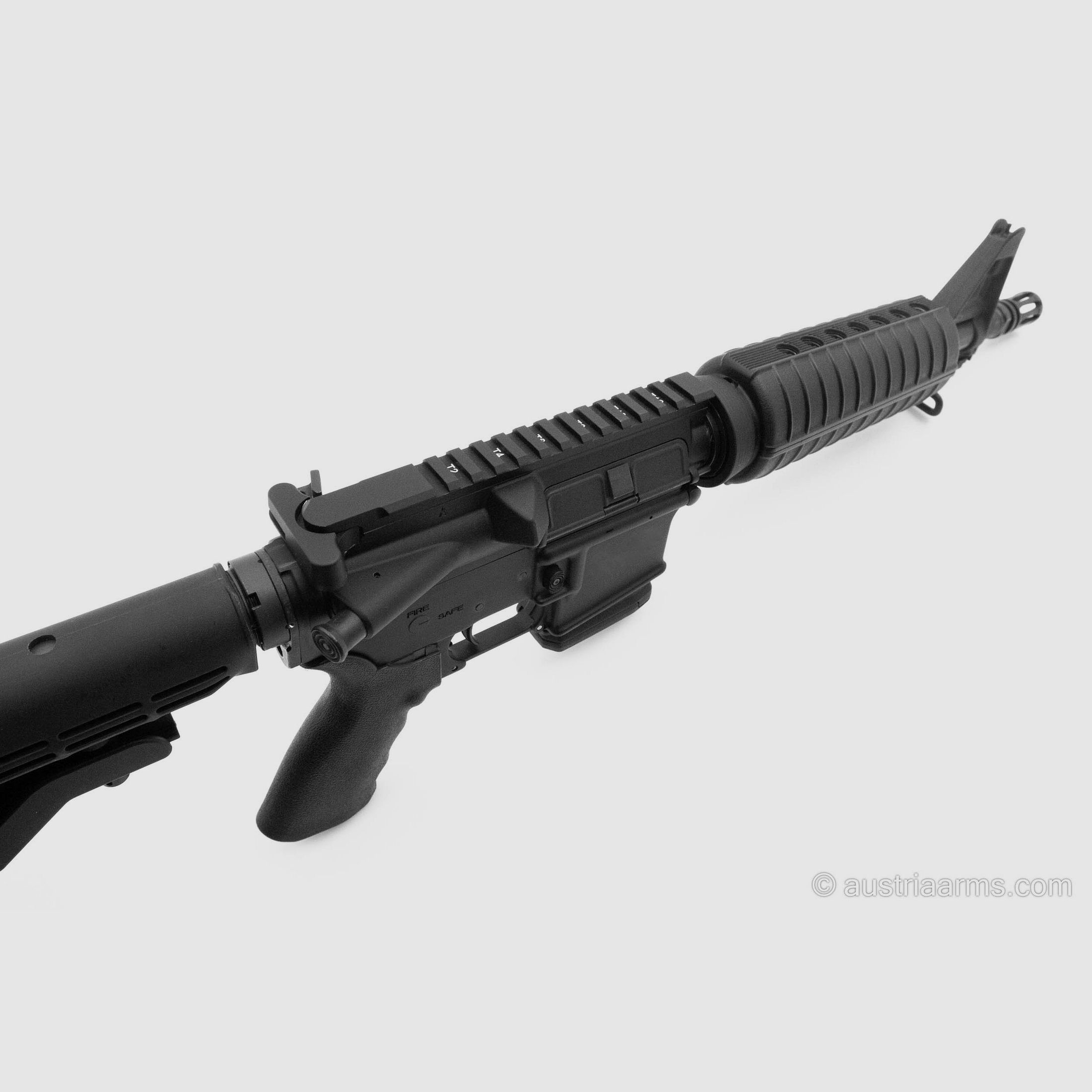 LMT Defense Defender 2000 SPM, 5.56 x 45 mm, 10.5", Black, image 4 of 5