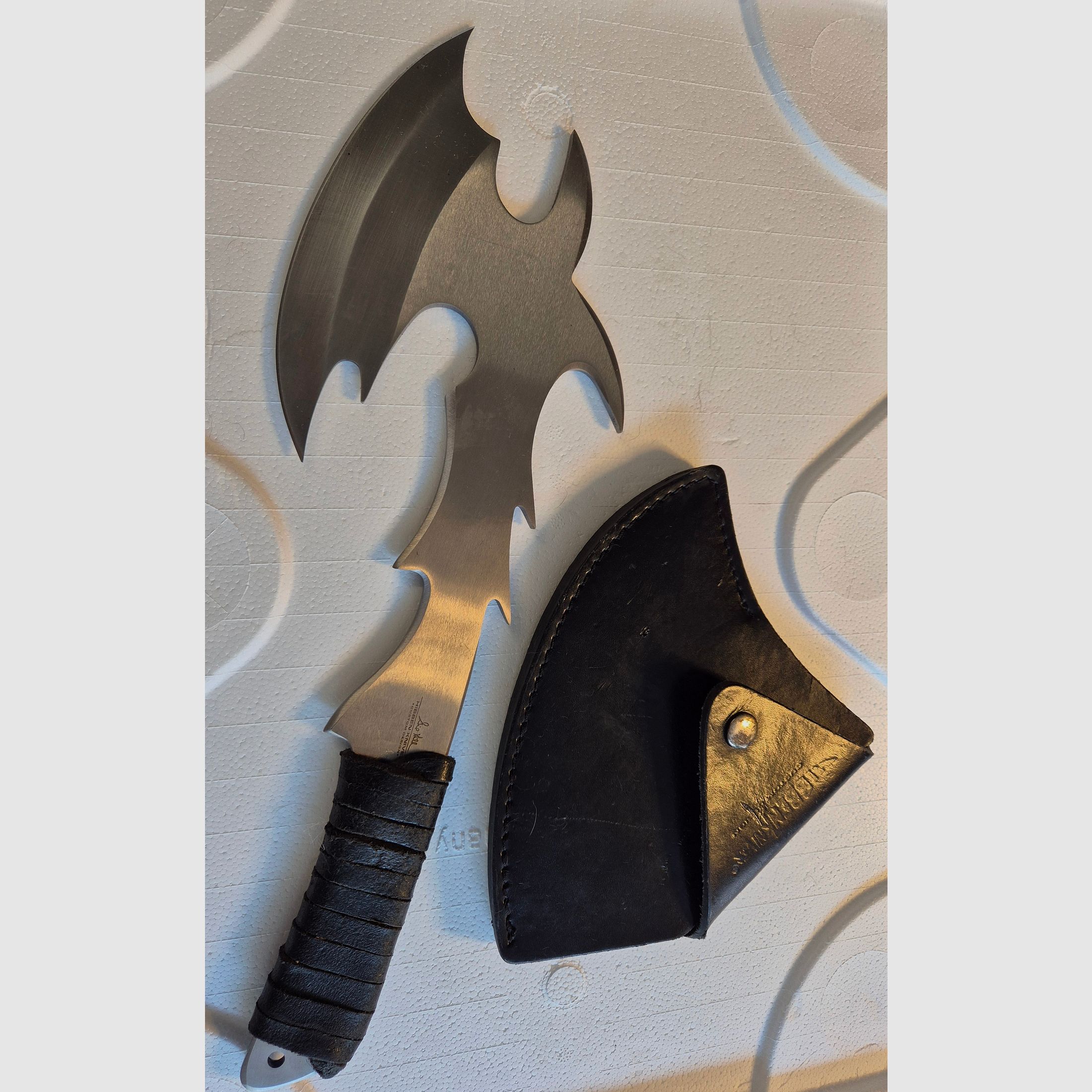 Gil Hibben  warrior throwing axe w/sheath#5004 Custom Design
