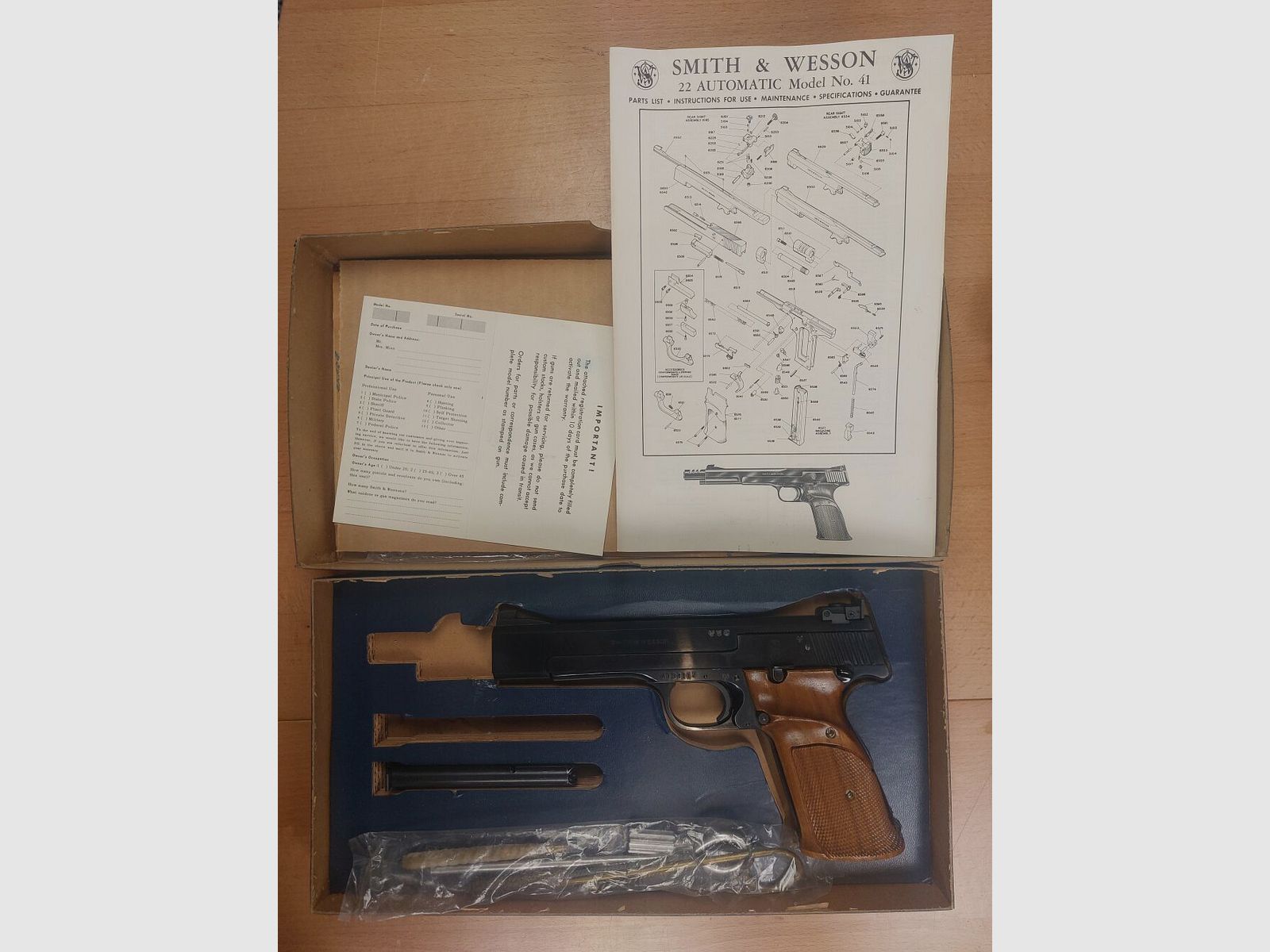Smith & Wesson, USA M 41