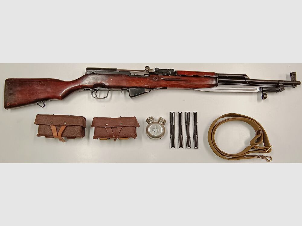 Selbstladebüchse Simonov SKS-45, komplett nummerngleich, inkl.