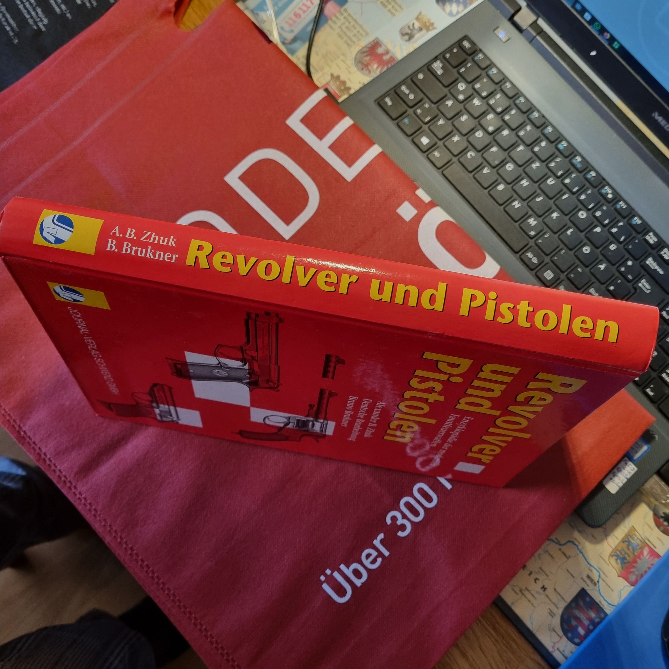 Revolver und Pistolen, Alexander B. Zink, 1. Auflage 1996
