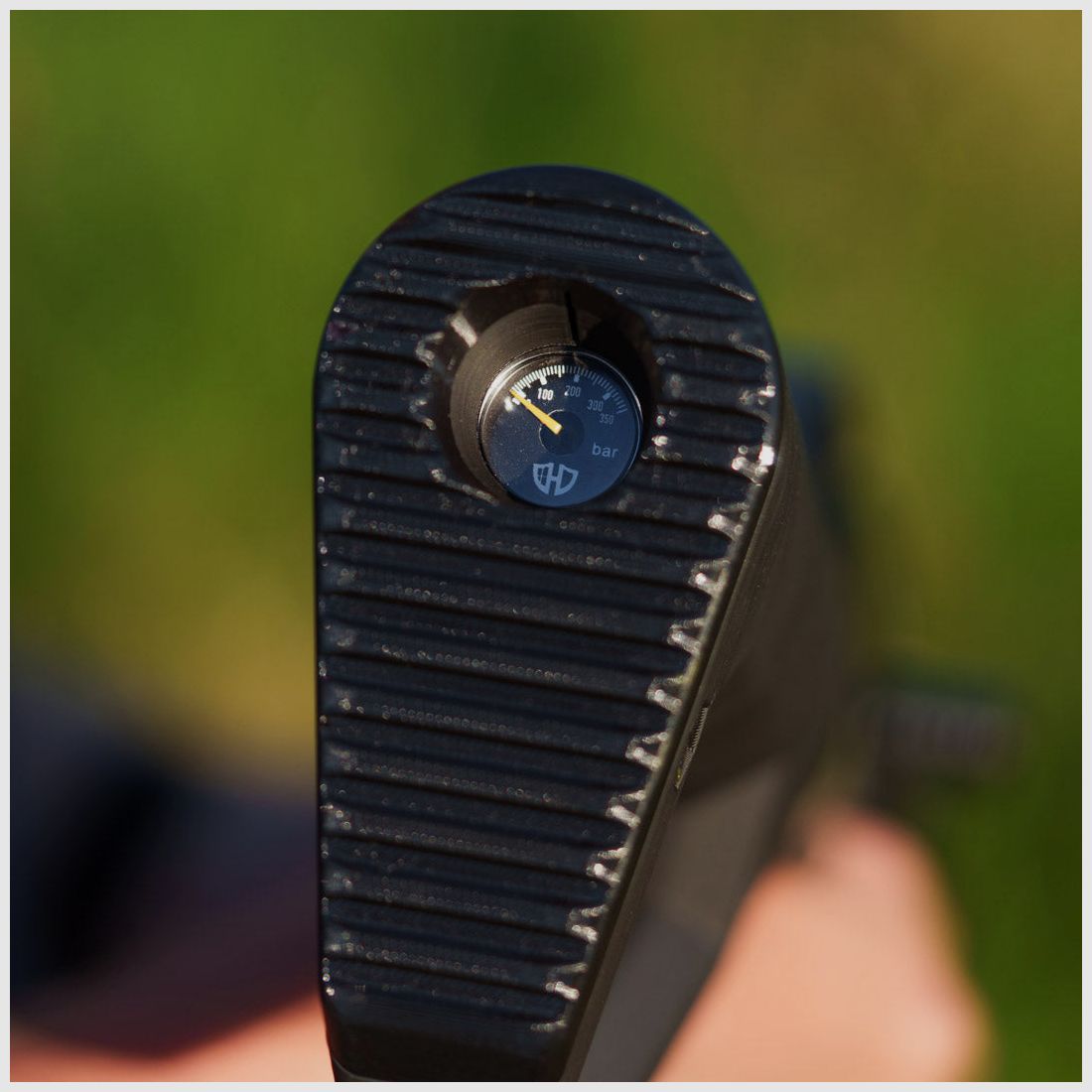 BUNDLE | Shoulder stock + Tank cap incl. manometer | 350 Bar | MEGALODON