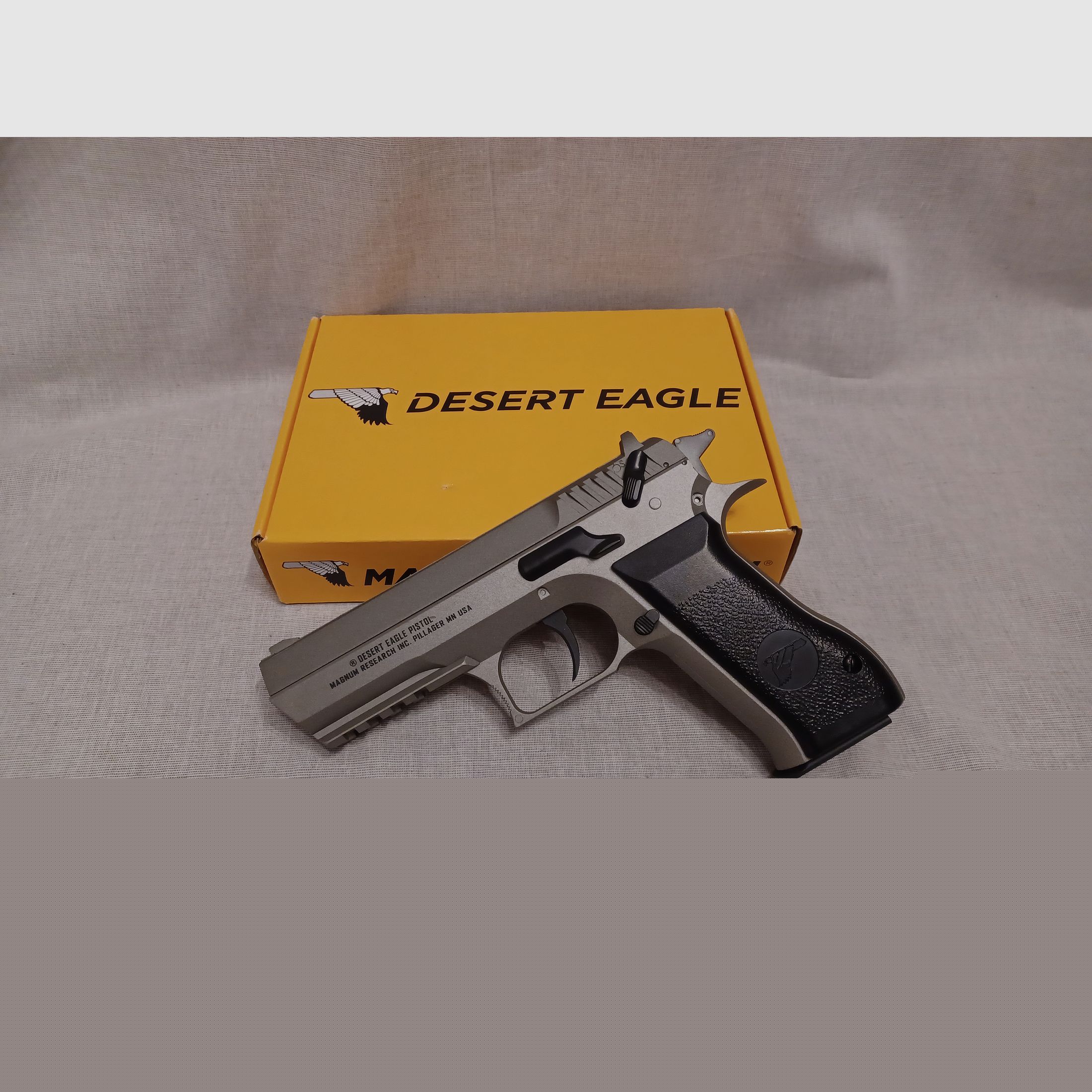 Baby Desert Eagle / Silver / 4,5 mm BB / CO2 / Pistole / OVP (39)