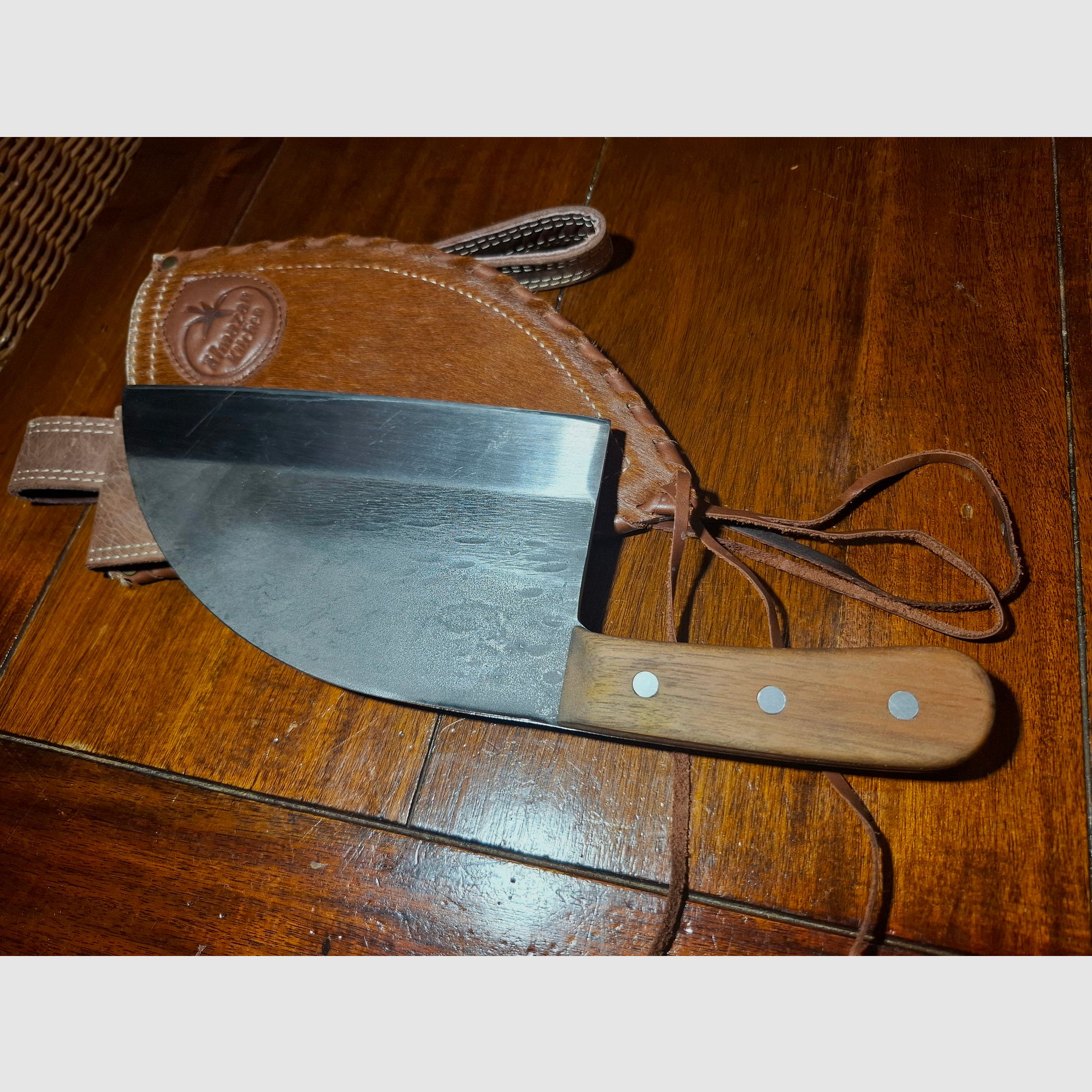 ORIGINAL ALMAZAN KITCHEN KNIFE