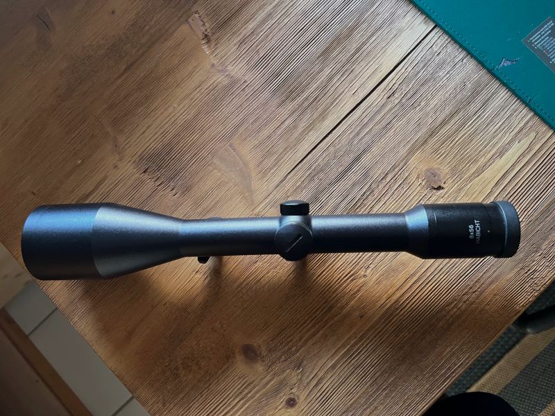 Swarovski Zielfernrohr 8x56 mit Leuchtabsehen