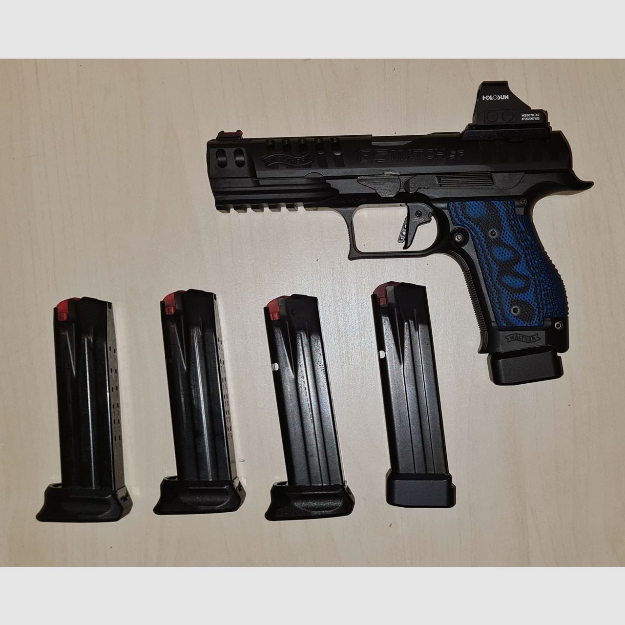 Walther Q5 Match SF, 9mm Luger, met Roodpunt Holosun