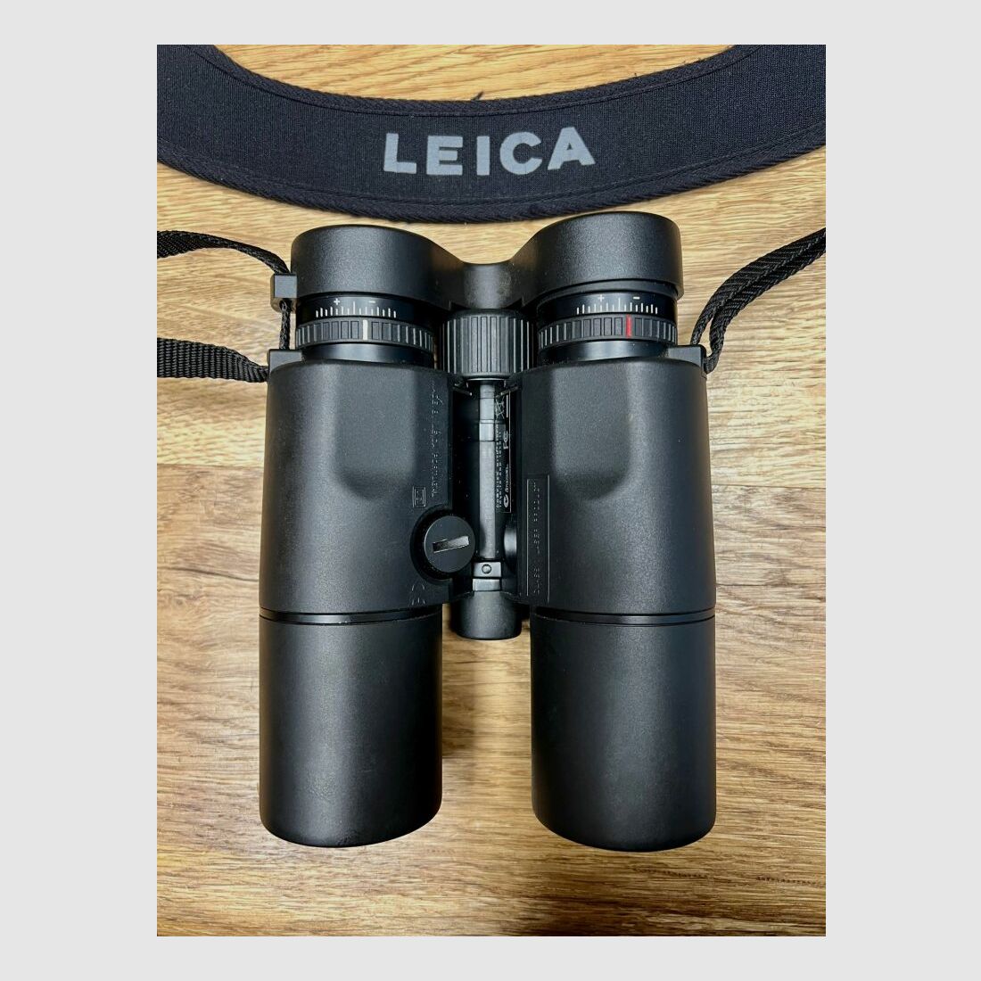 Leica Fernglas mit Entfernungsmesser	 Geovid 10x42