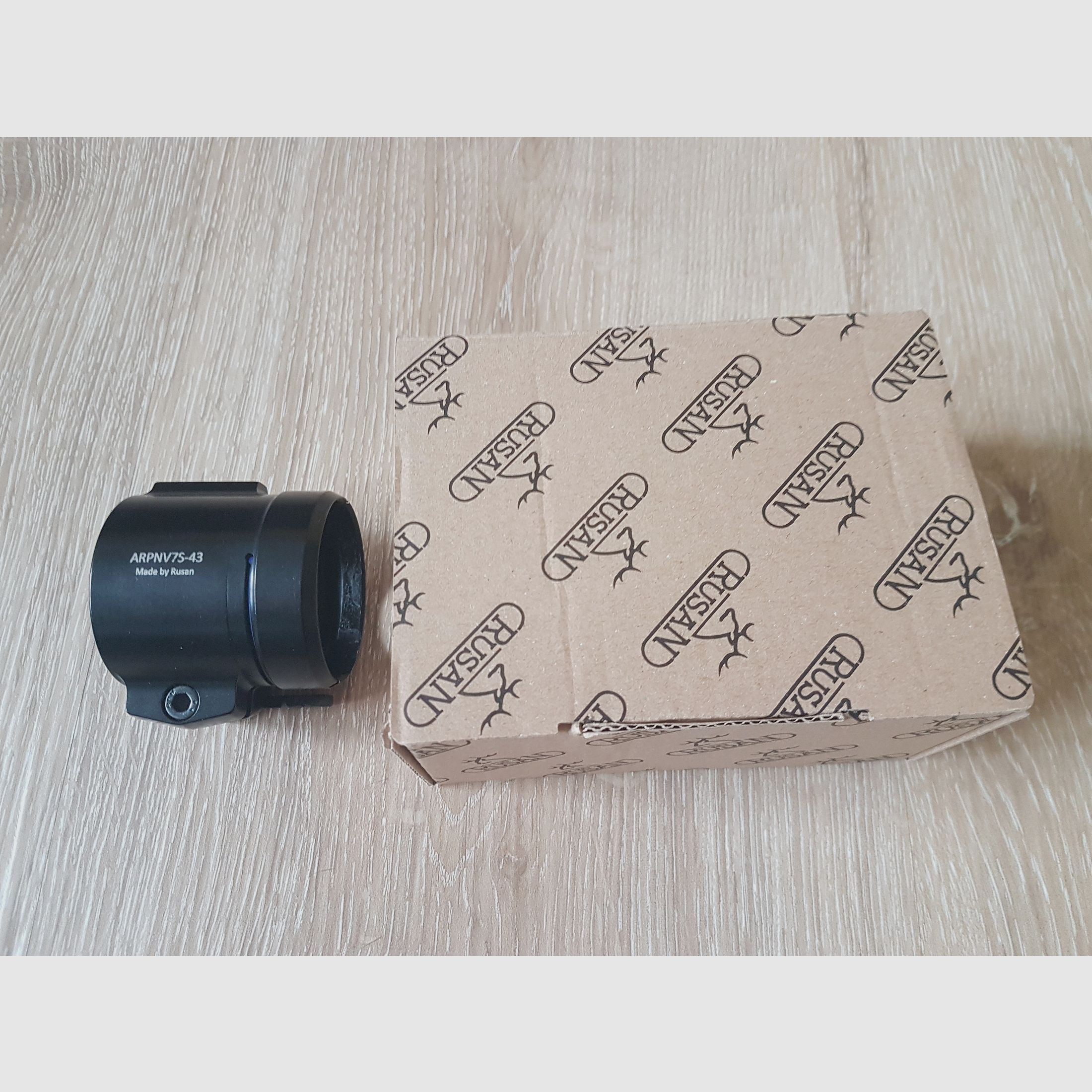 Adattatore a sgancio rapido Rusan per Pard NV007S