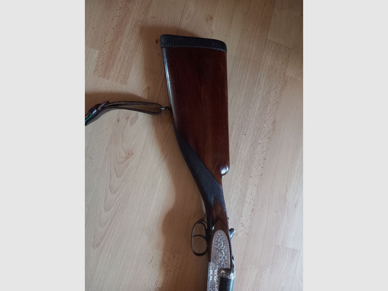 Doppelflinte Sarasqueta 12/70, englischer Schaft, Fischbauchschaft